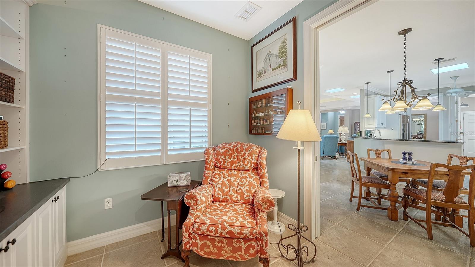 Image 15 of 51 For 2529 Marblehead Drive