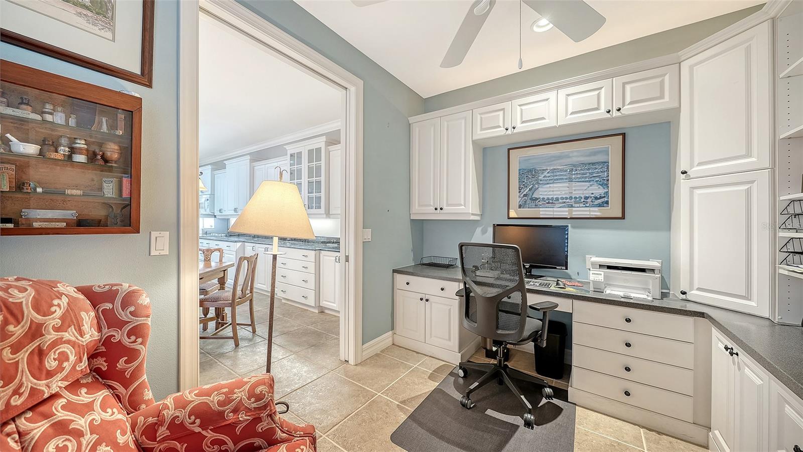 Image 16 of 51 For 2529 Marblehead Drive