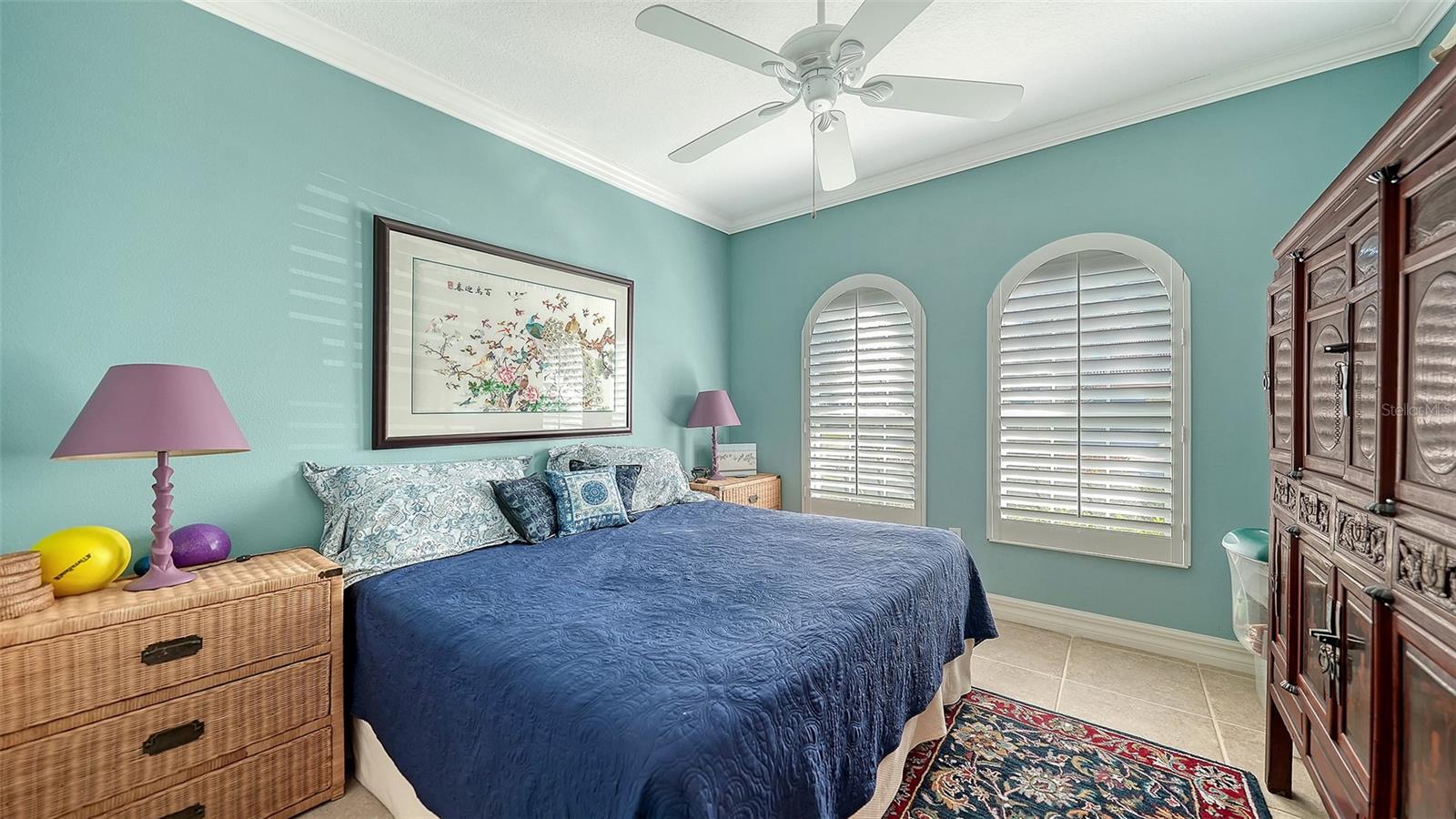 Image 28 of 51 For 2529 Marblehead Drive