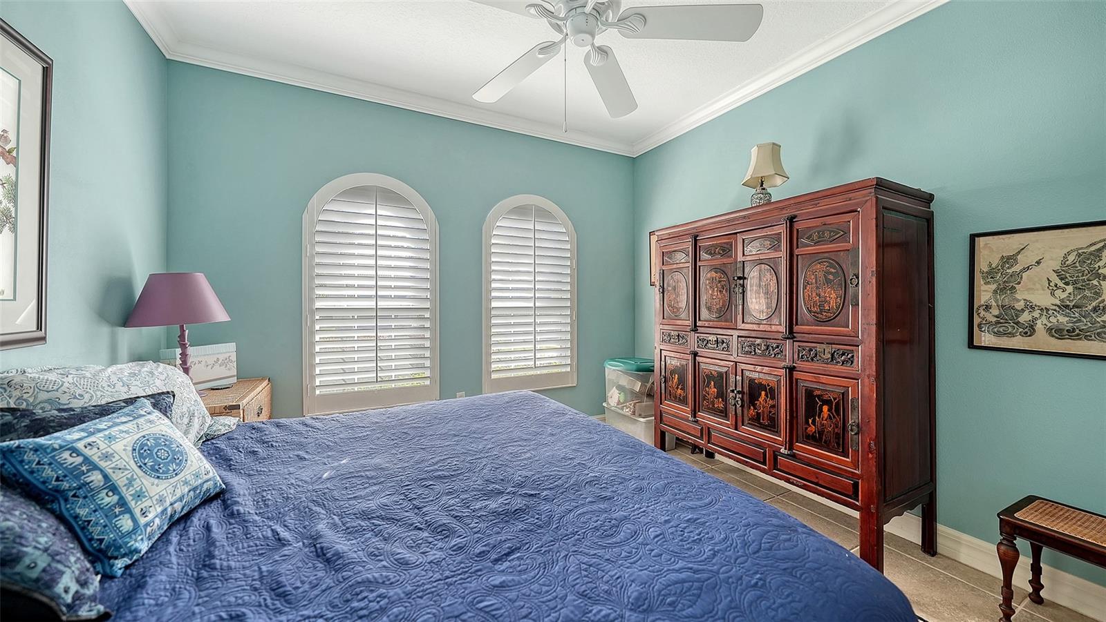 Image 29 of 51 For 2529 Marblehead Drive