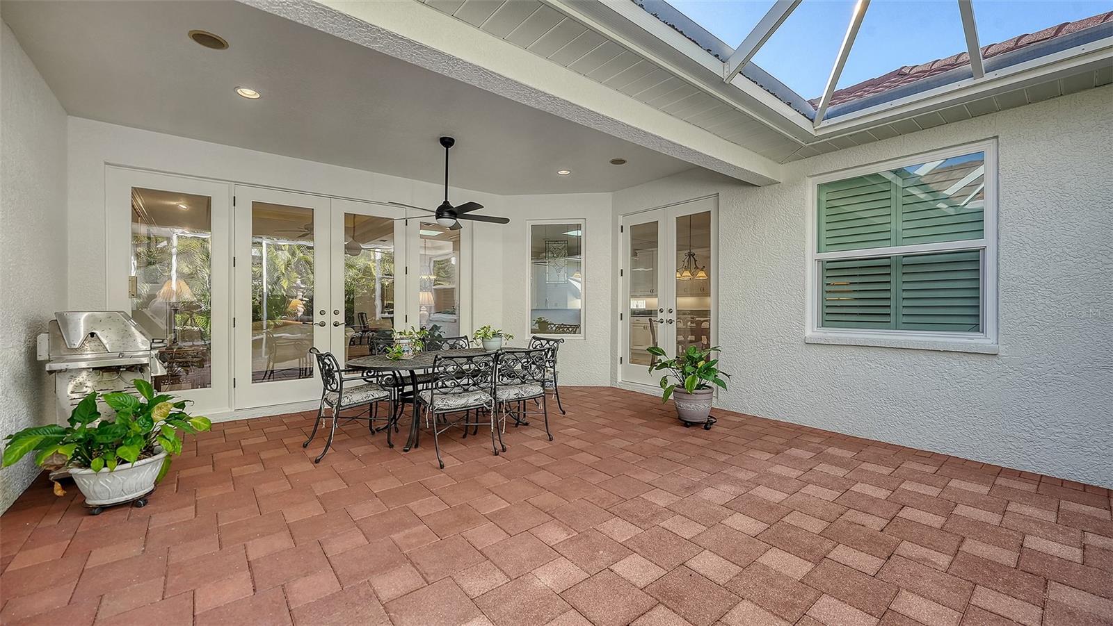 Image 39 of 51 For 2529 Marblehead Drive