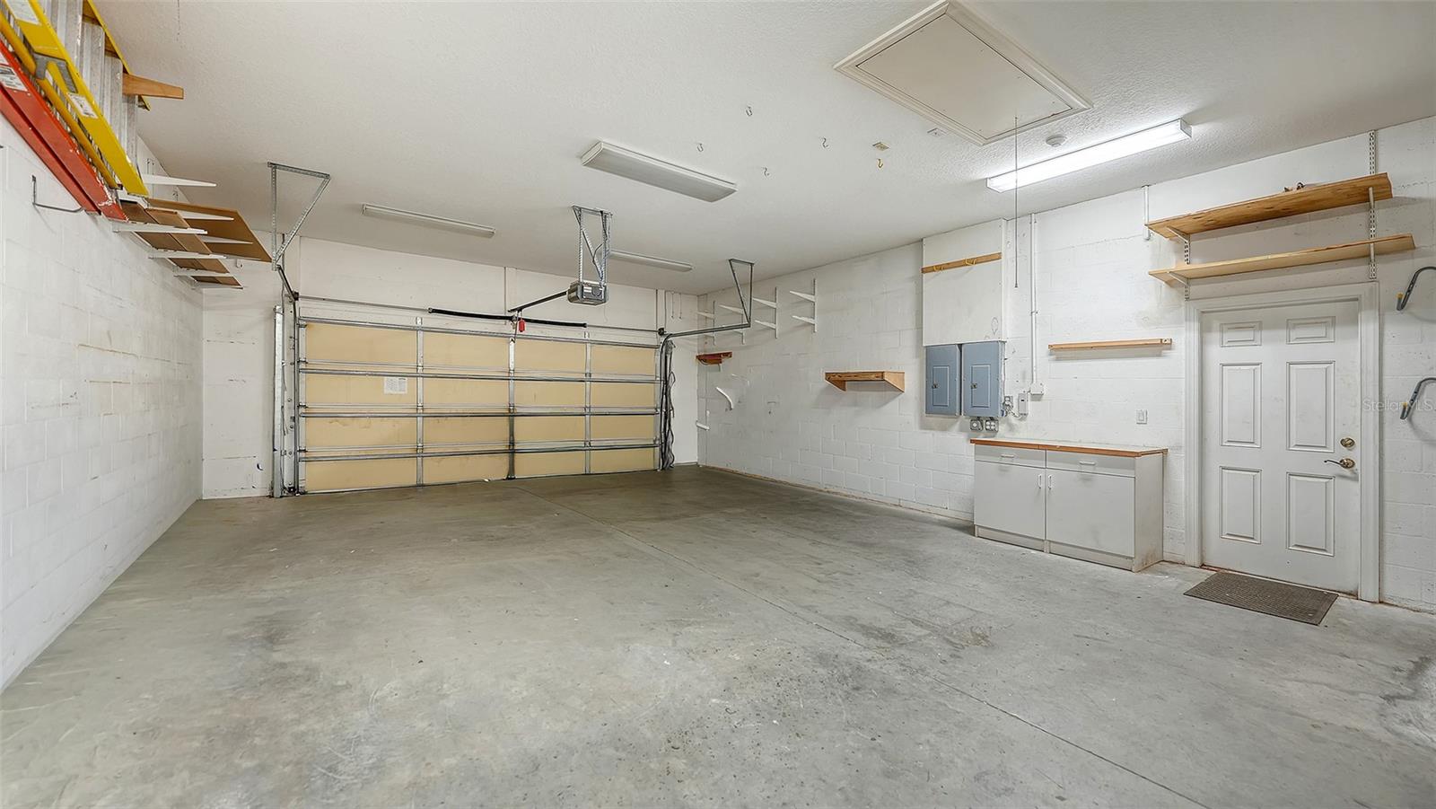 Image 42 of 51 For 2529 Marblehead Drive