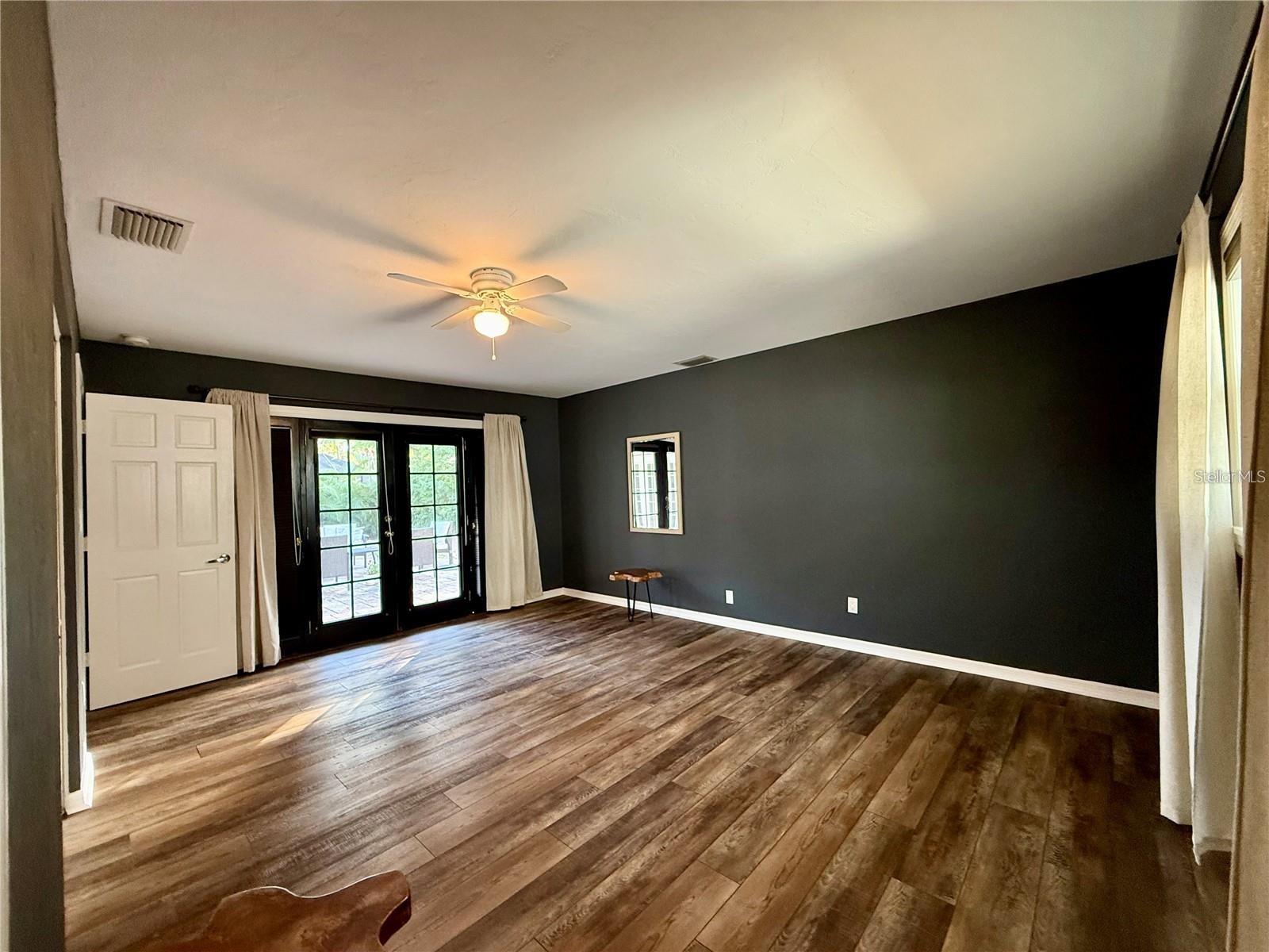 Image 14 of 24 For 2126 Craft Lane