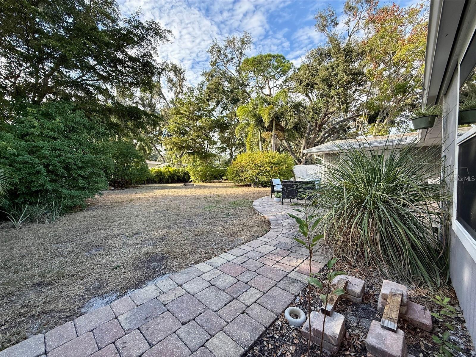 Image 21 of 24 For 2126 Craft Lane