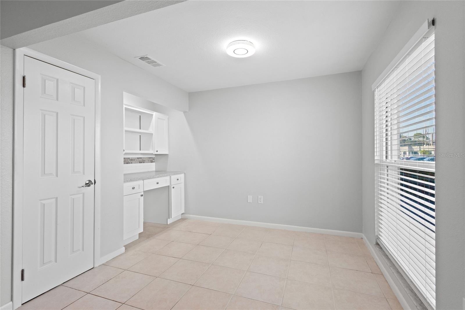 Image 7 of 30 For 3801 42nd Street W Na