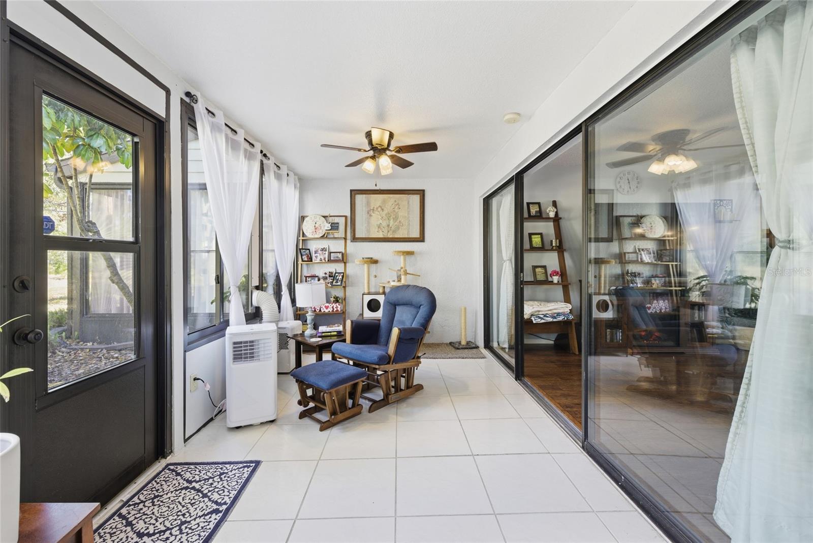 Image 14 of 37 For 405 Woods Landing Trail