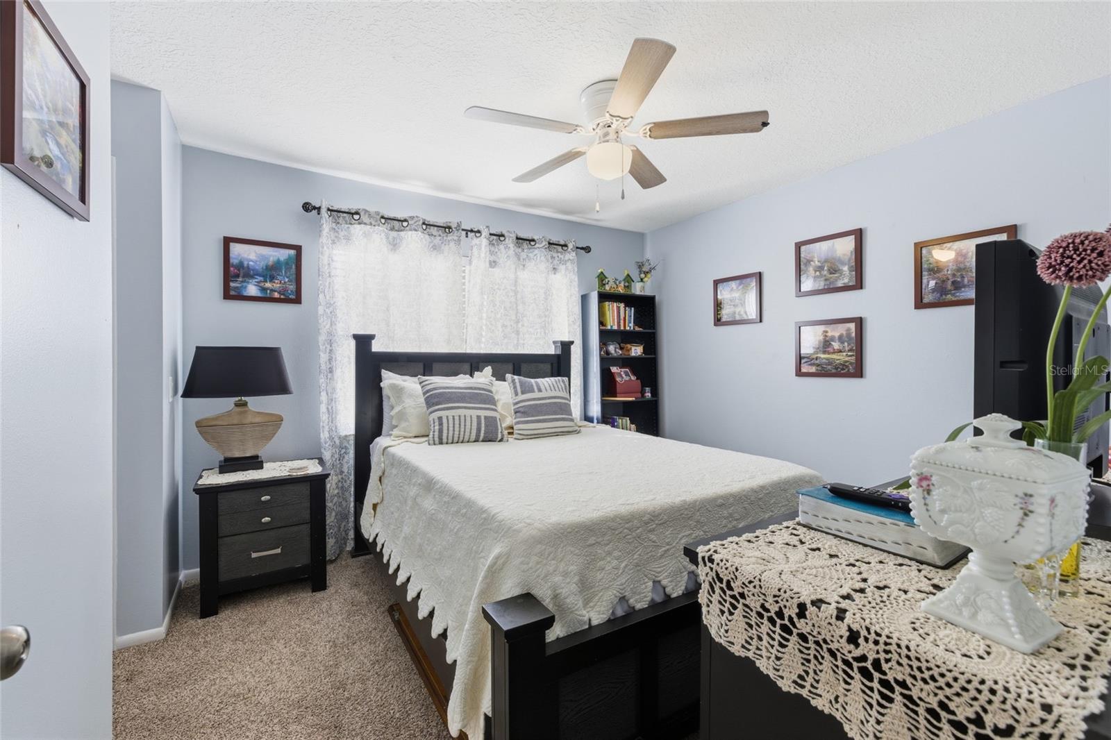 Image 22 of 37 For 405 Woods Landing Trail