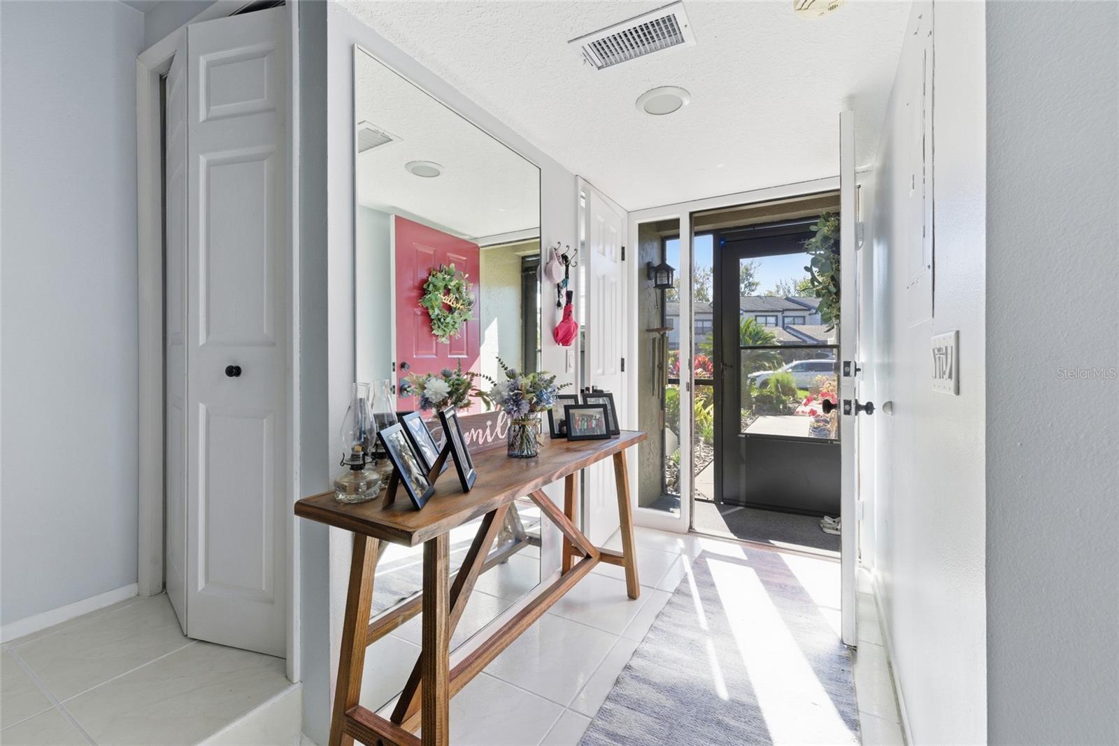 Image 4 of 37 For 405 Woods Landing Trail