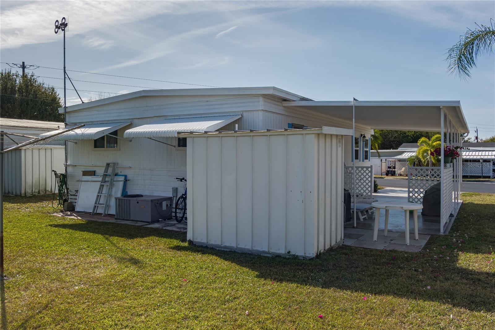 Image 16 of 24 For 3102 Terra Siesta Boulevard