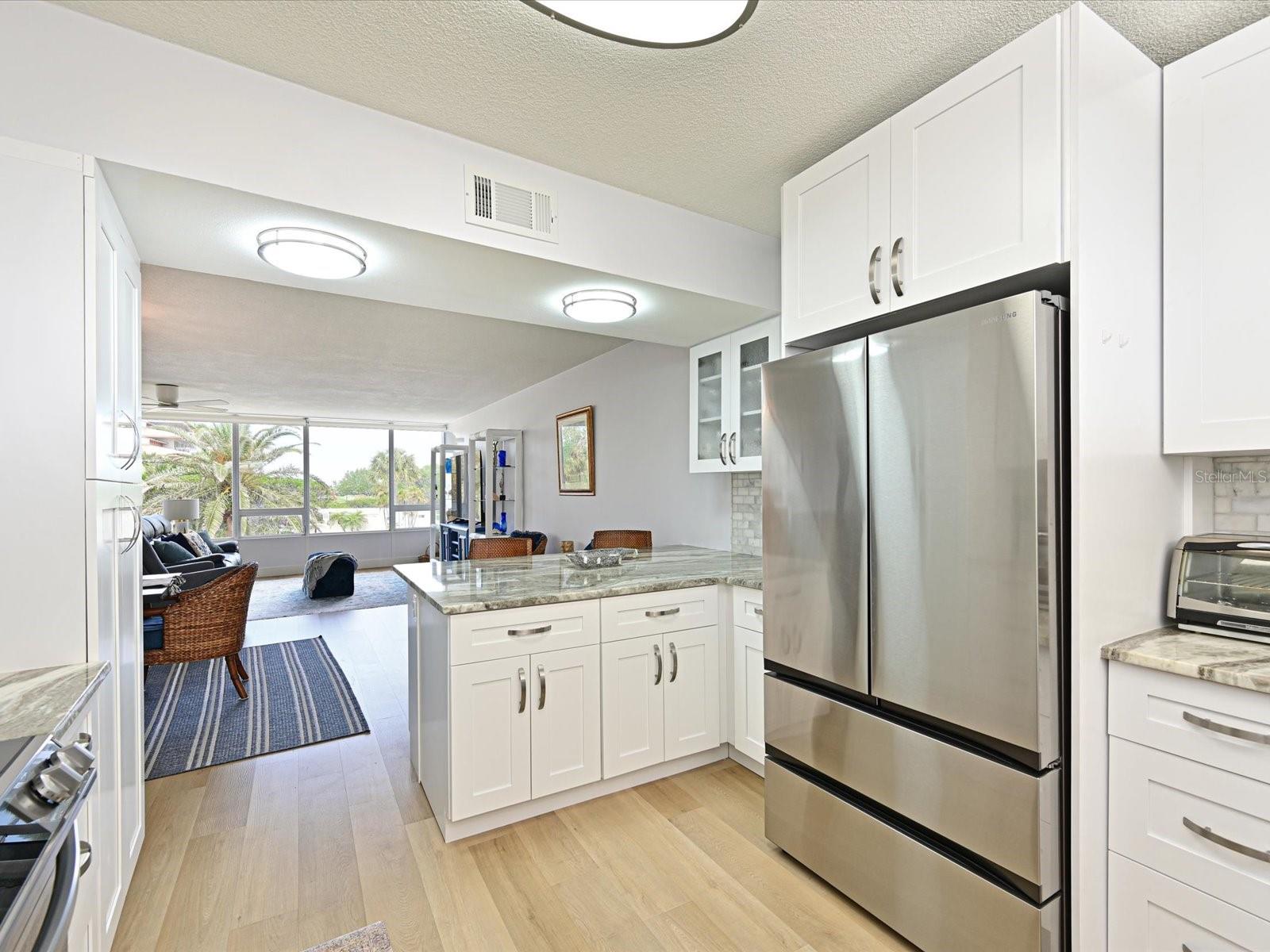 Image 17 of 34 For 100 Sands Point Road 225