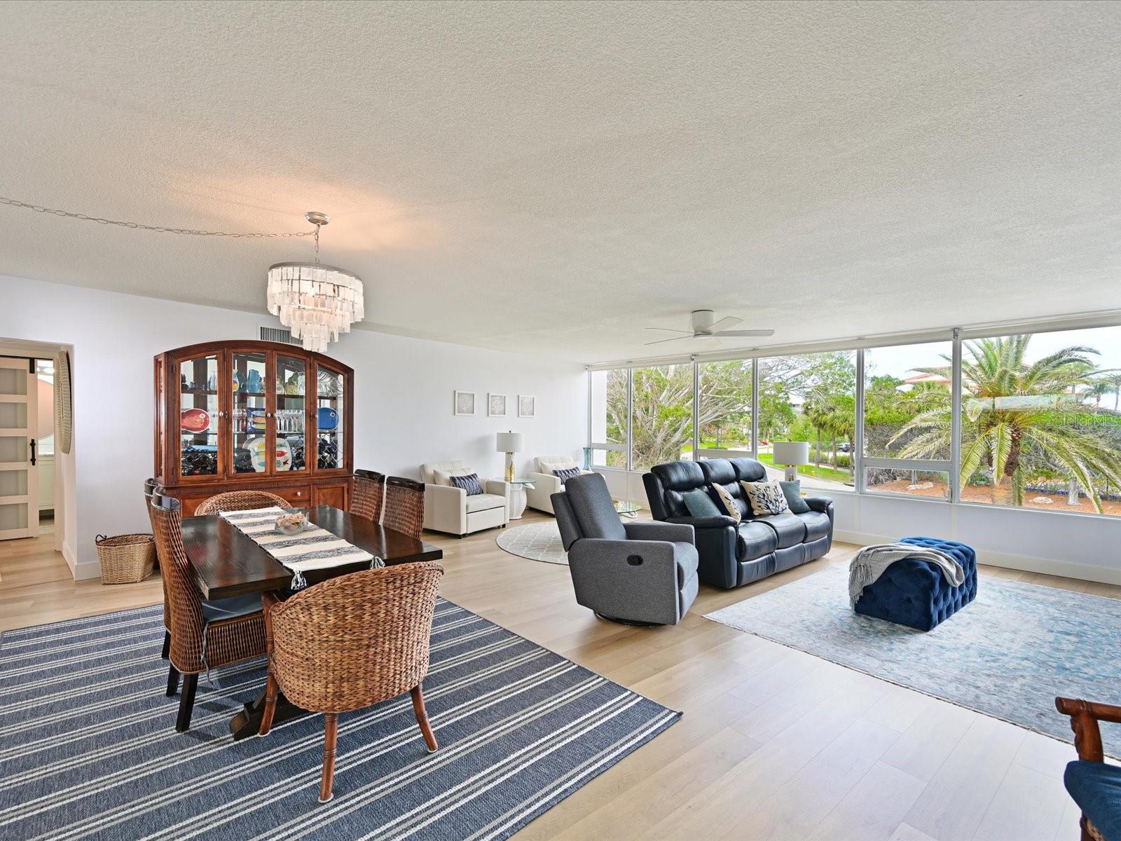 Image 7 of 34 For 100 Sands Point Road 225