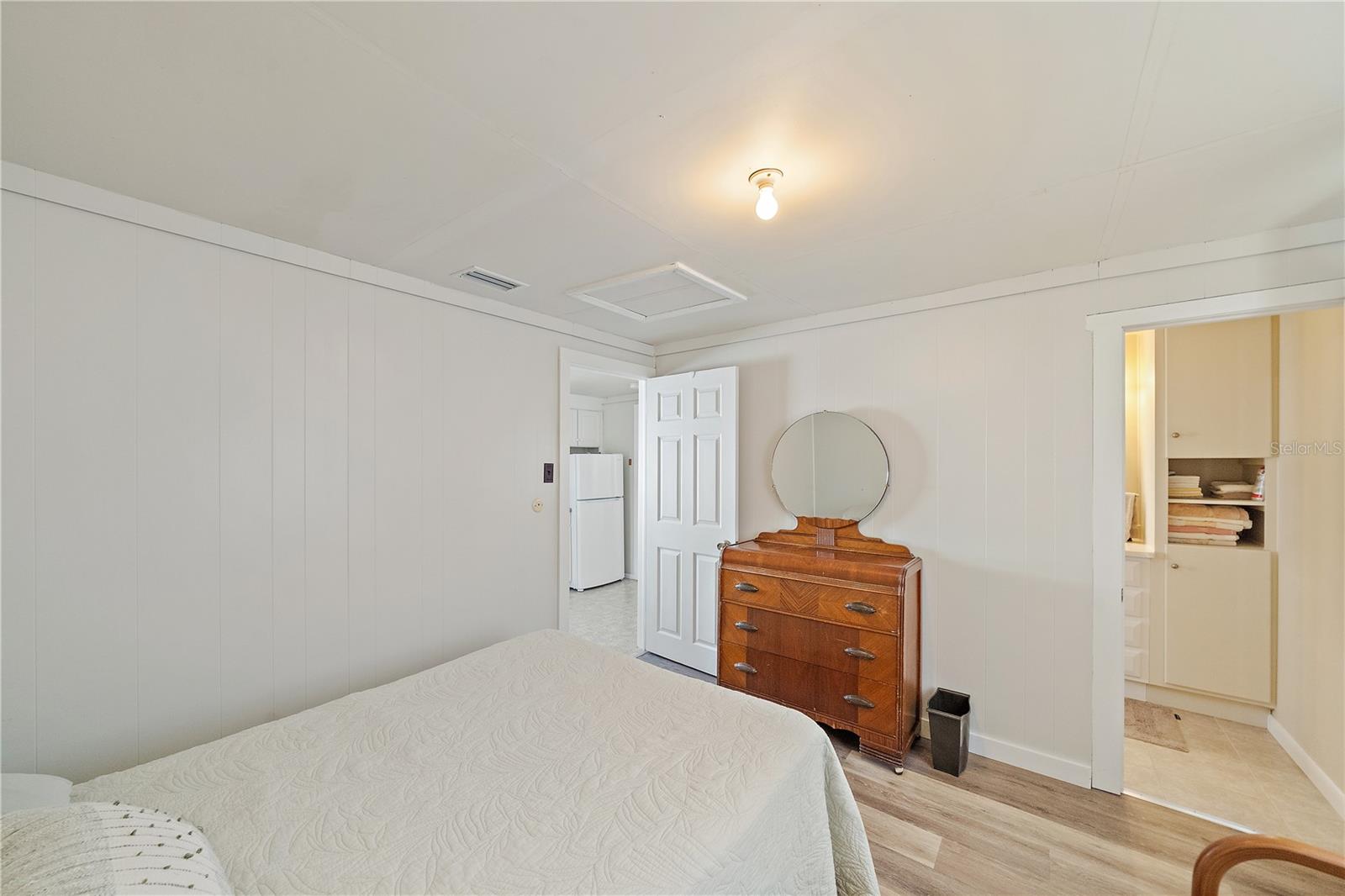 Image 15 of 25 For 1369 Kruppa Avenue