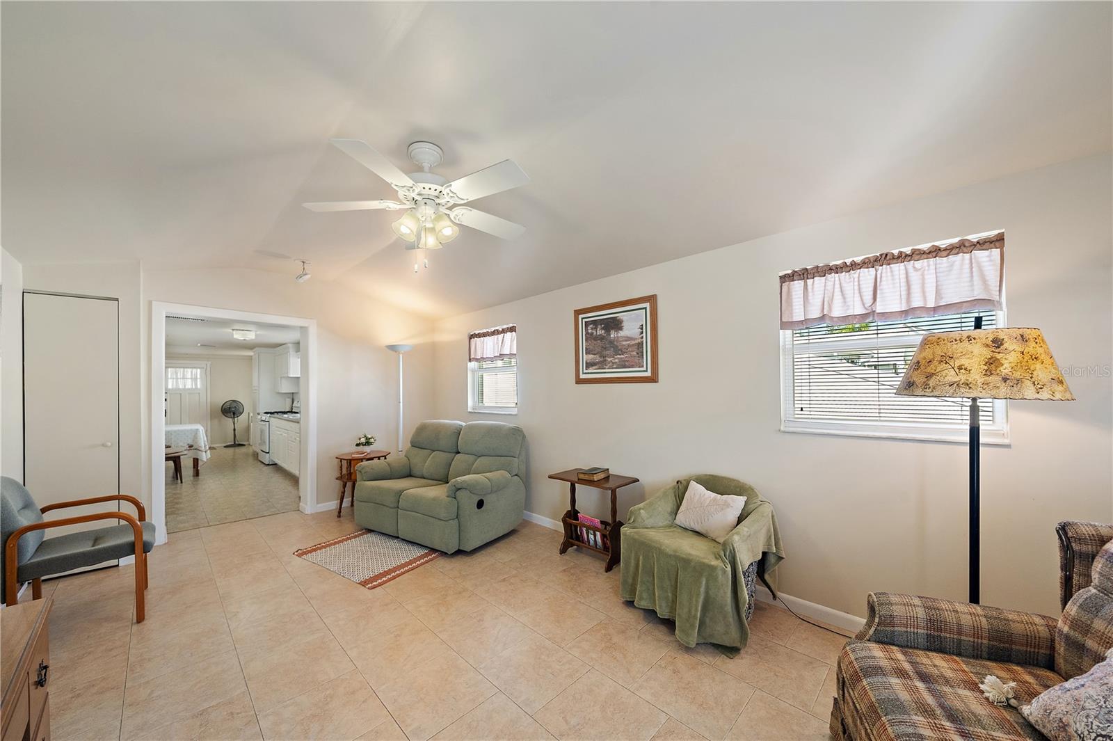 Image 23 of 25 For 1369 Kruppa Avenue