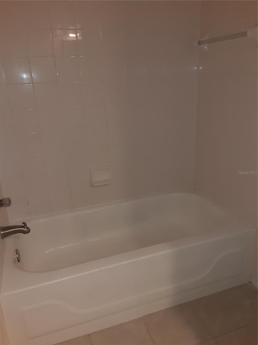 Image 14 of 35 For 4130 Central Sarasota Pkwy  1823