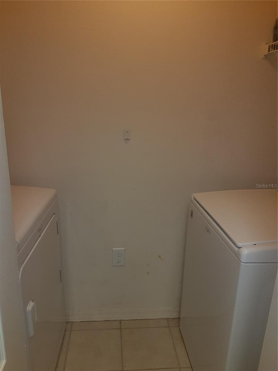 Image 18 of 35 For 4130 Central Sarasota Pkwy  1823