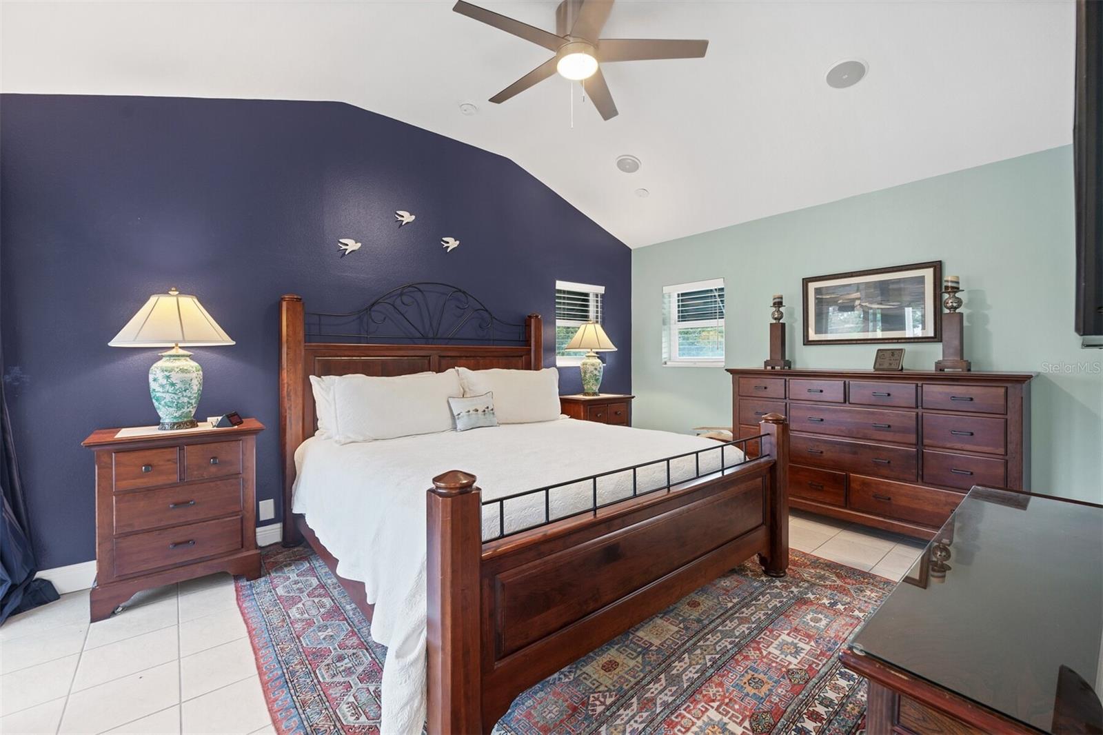 Image 32 of 63 For 200 Cocoanut Avenue 7