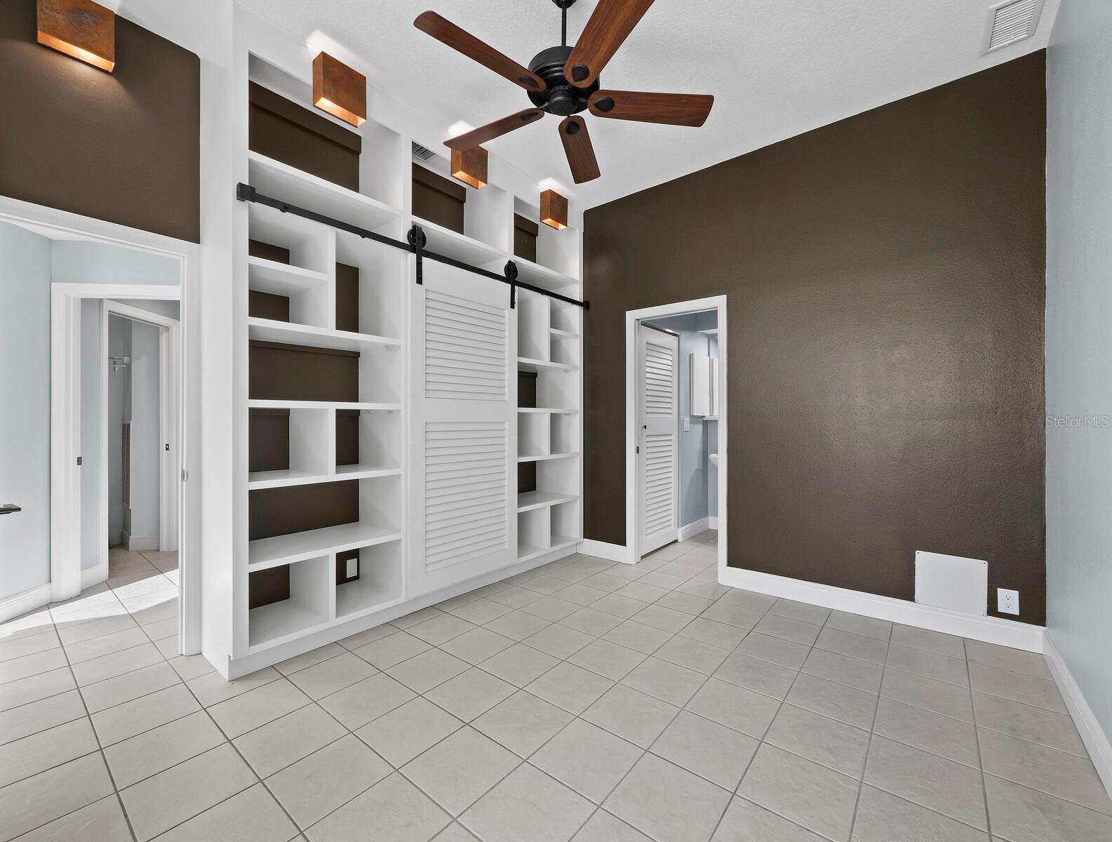 Image 42 of 63 For 200 Cocoanut Avenue 7