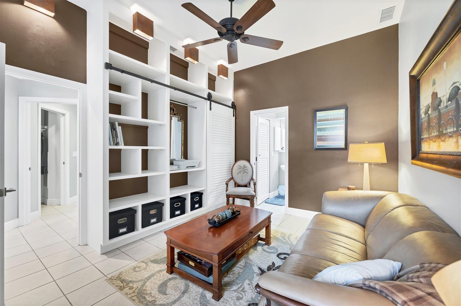 Image 43 of 63 For 200 Cocoanut Avenue 7