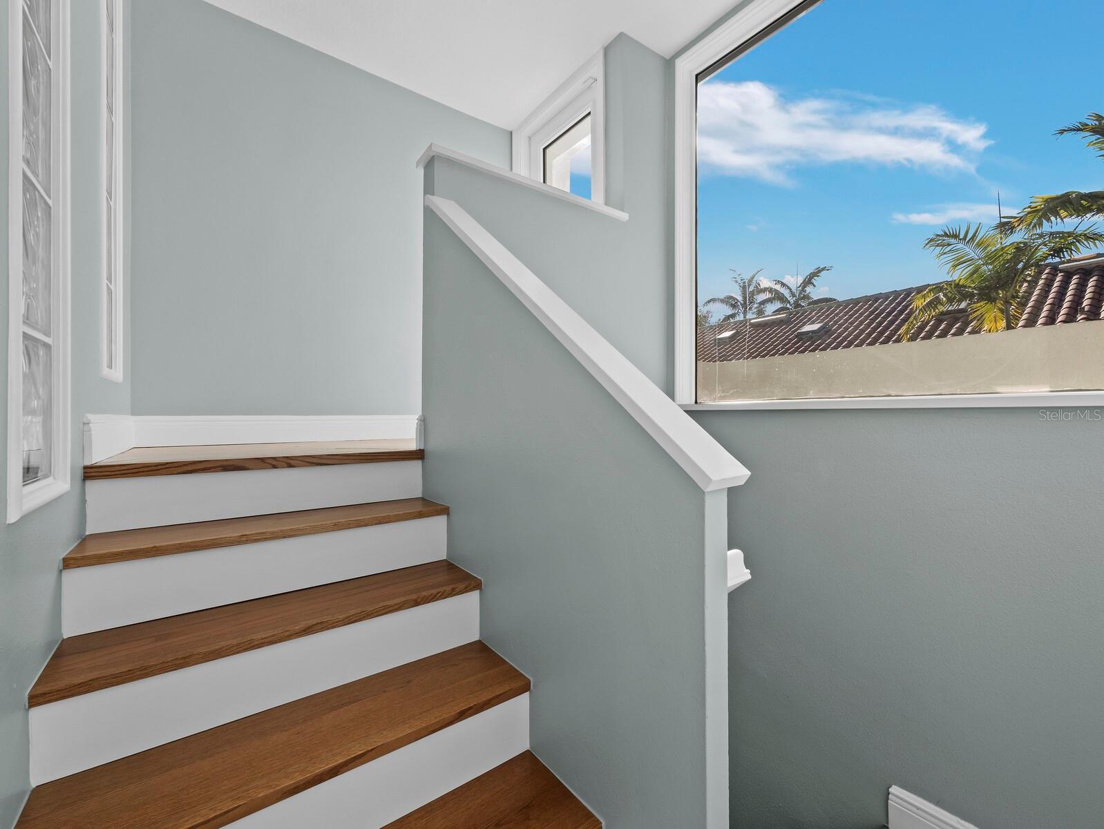 Image 47 of 63 For 200 Cocoanut Avenue 7