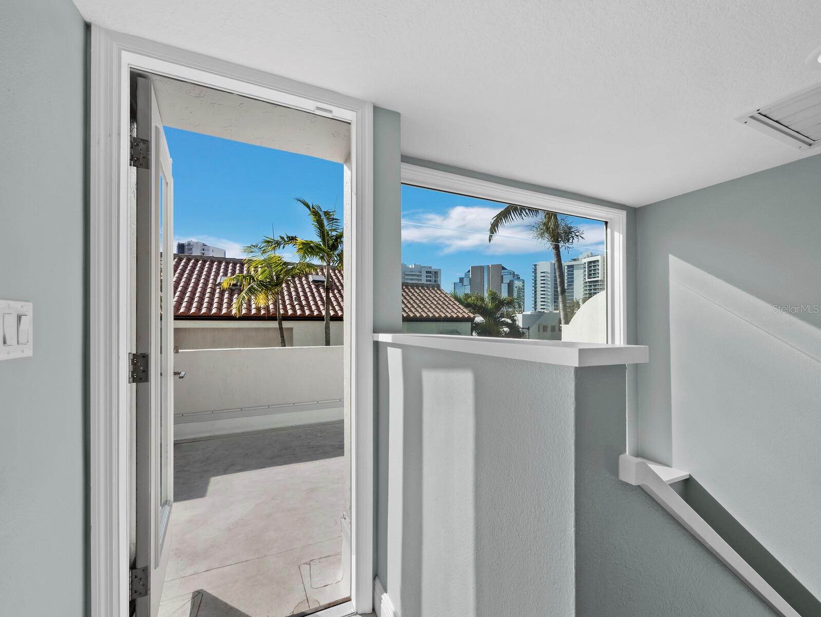 Image 48 of 63 For 200 Cocoanut Avenue 7