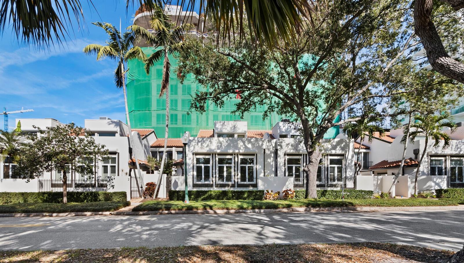 Image 53 of 63 For 200 Cocoanut Avenue 7