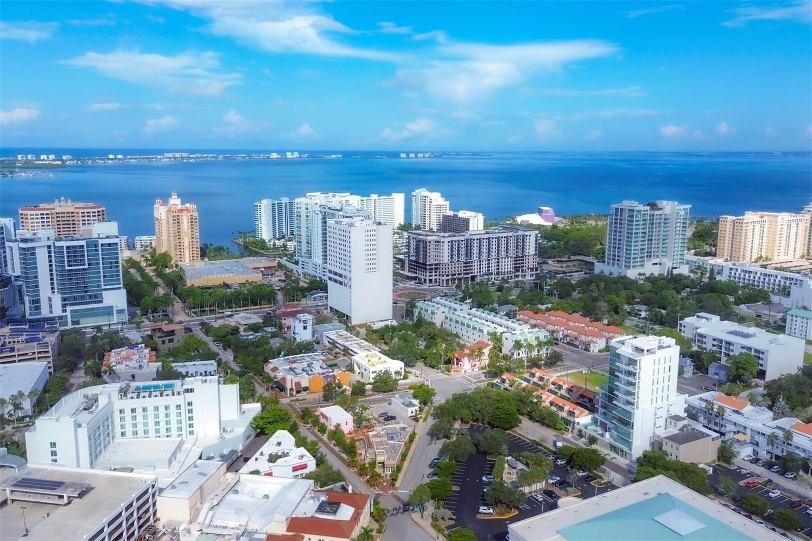 Image 54 of 63 For 200 Cocoanut Avenue 7