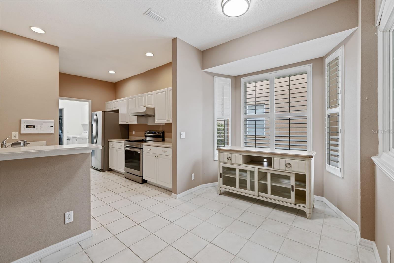 Image 15 of 48 For 4856 Sabal Lake Circle