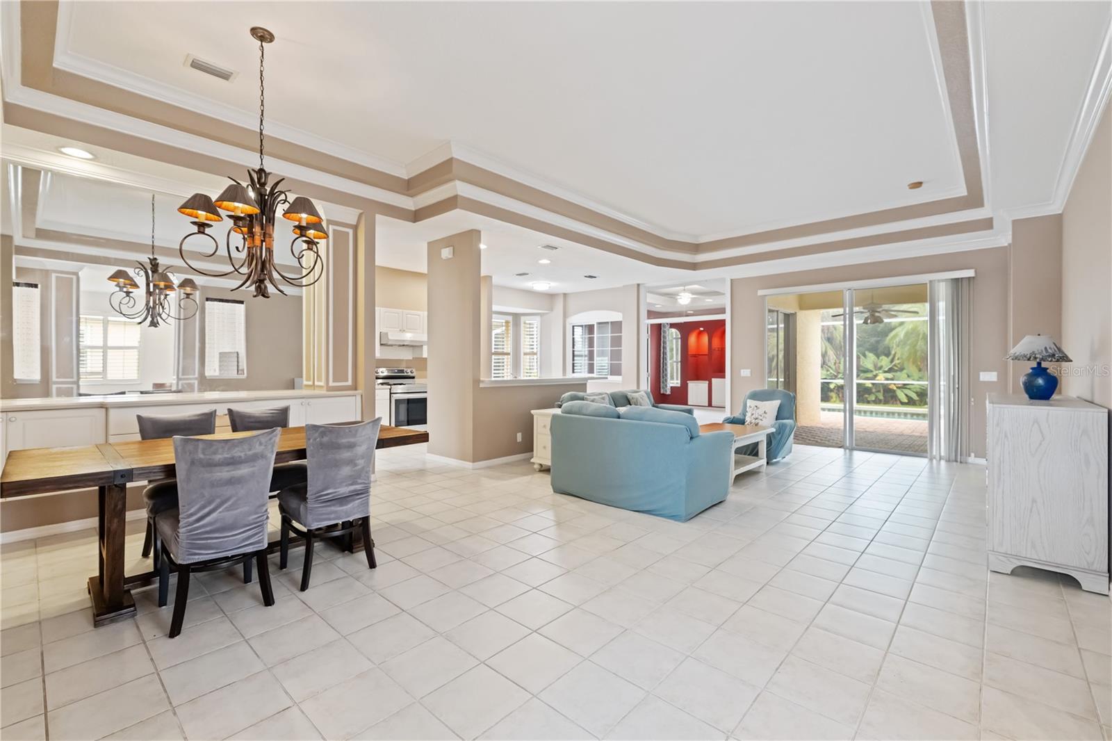 Image 4 of 48 For 4856 Sabal Lake Circle