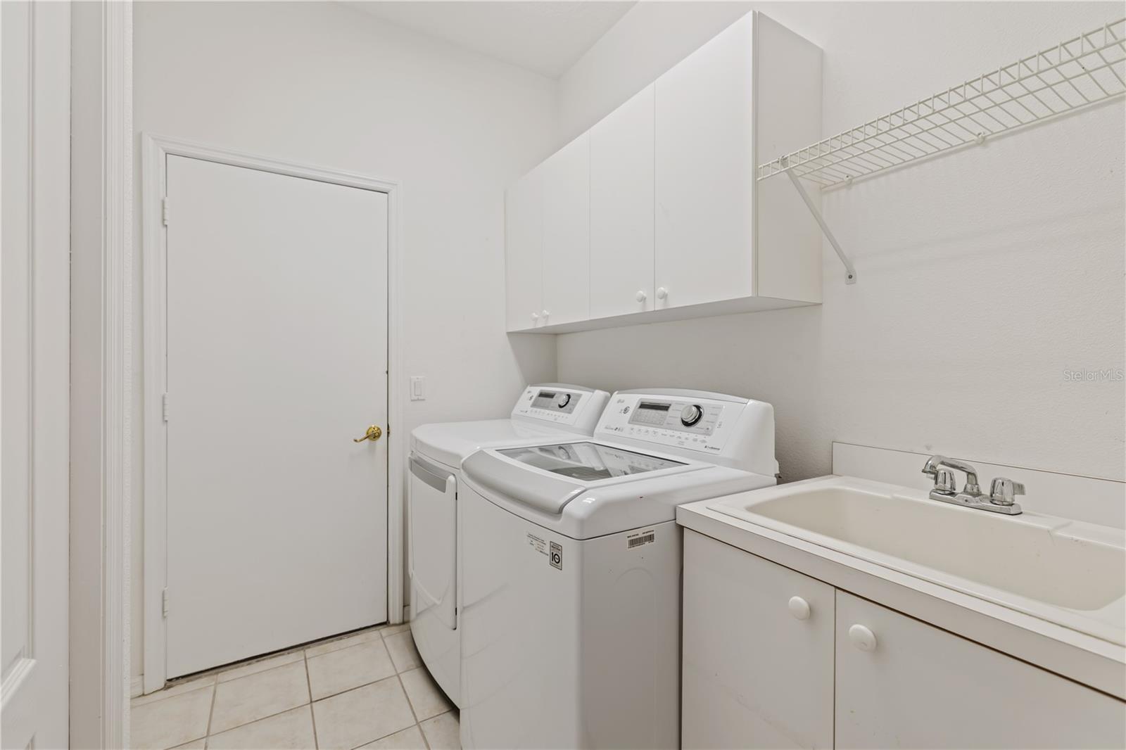 Image 41 of 48 For 4856 Sabal Lake Circle