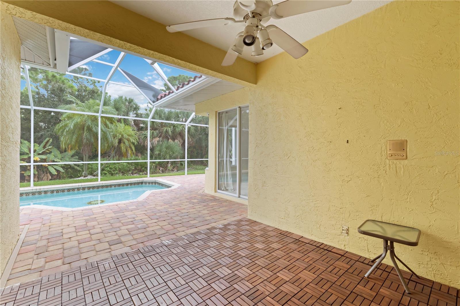 Image 42 of 48 For 4856 Sabal Lake Circle