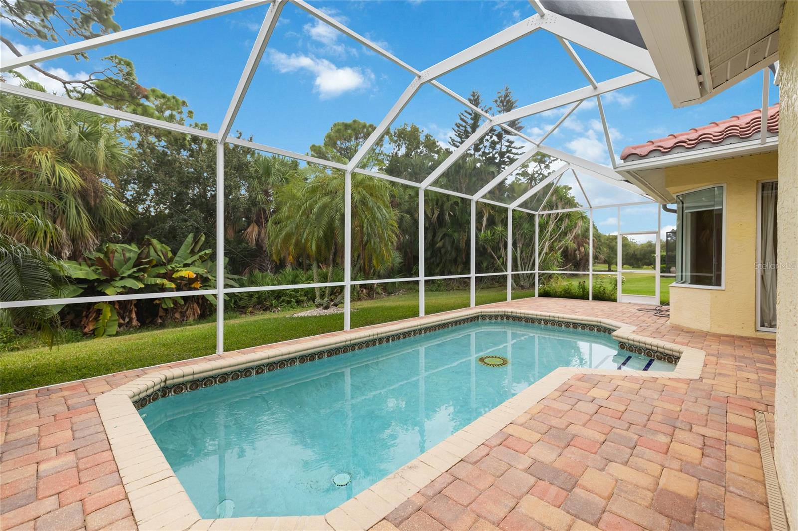 Image 43 of 48 For 4856 Sabal Lake Circle