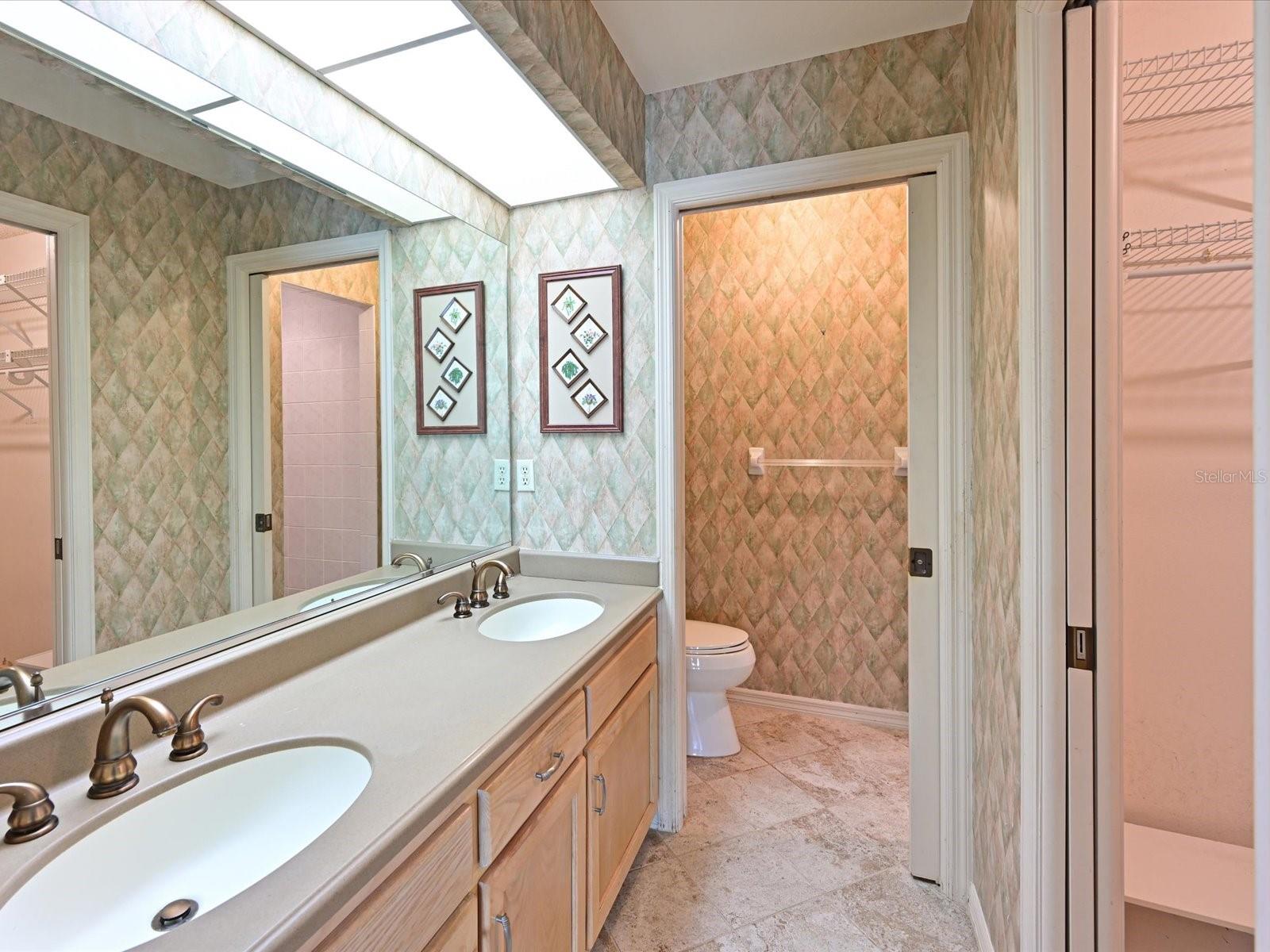 Image 14 of 26 For 4518 30th Street Circle E