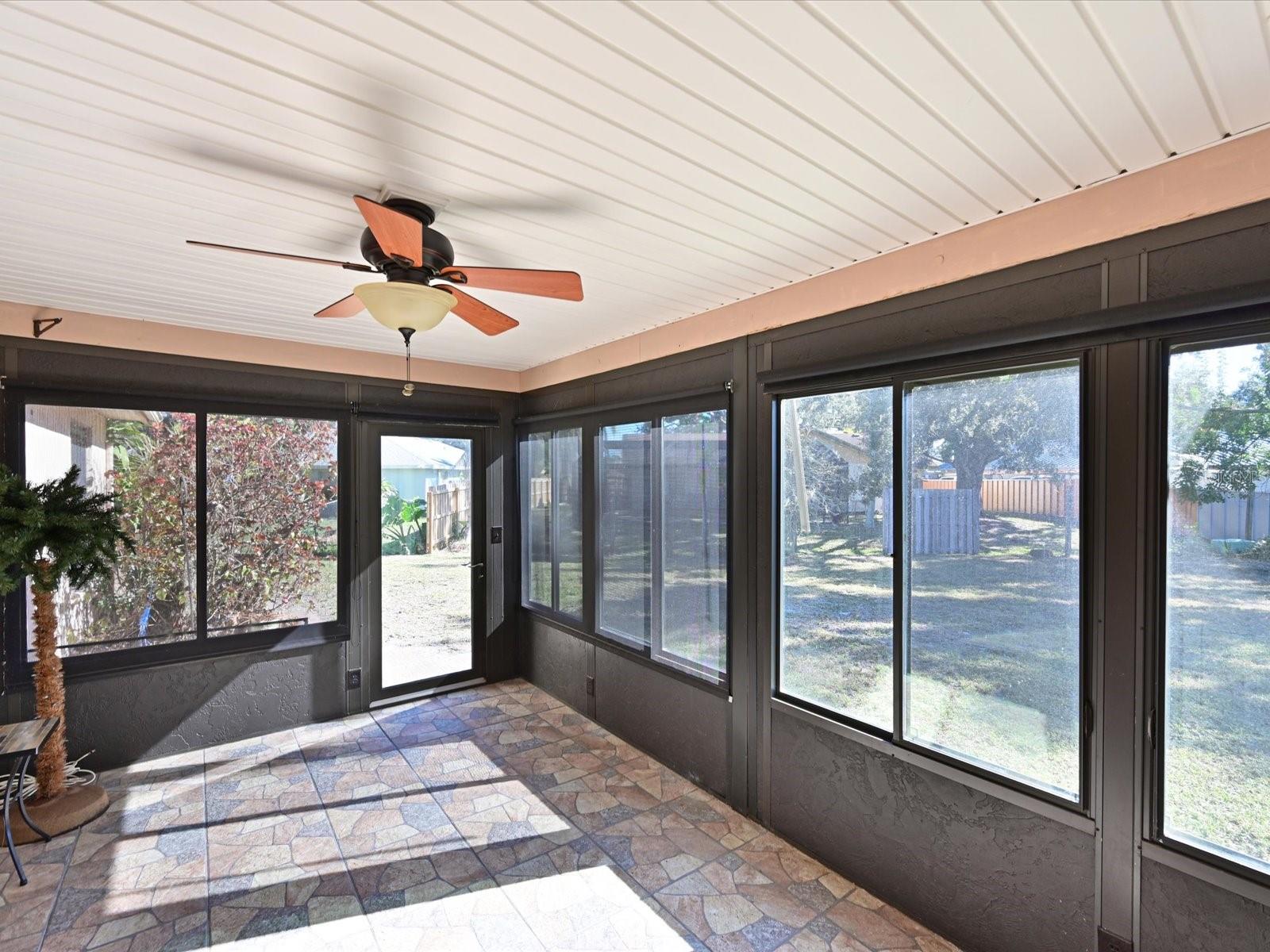 Image 21 of 26 For 4518 30th Street Circle E