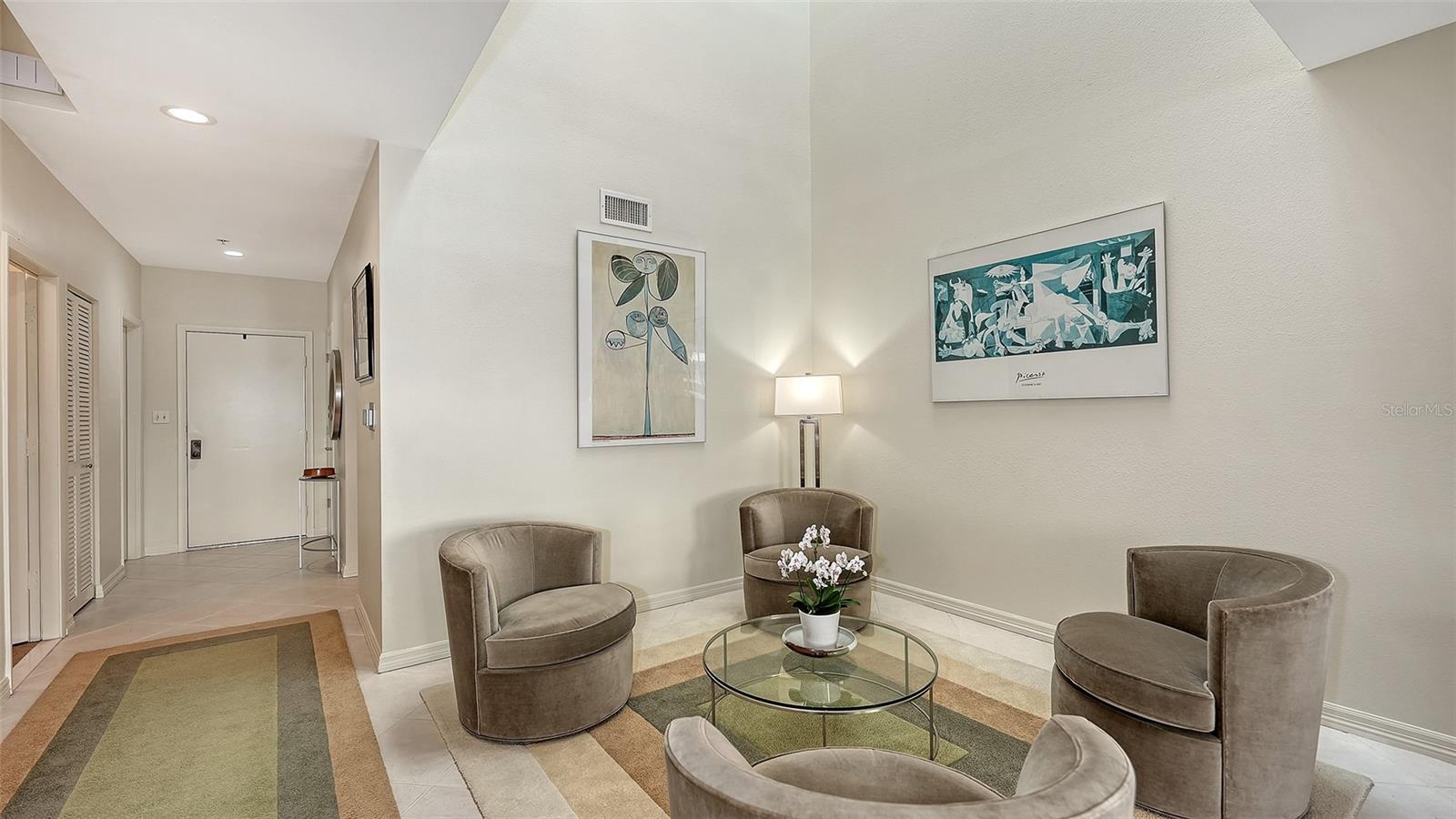 Image 11 of 52 For 1916 Harbourside Drive 803