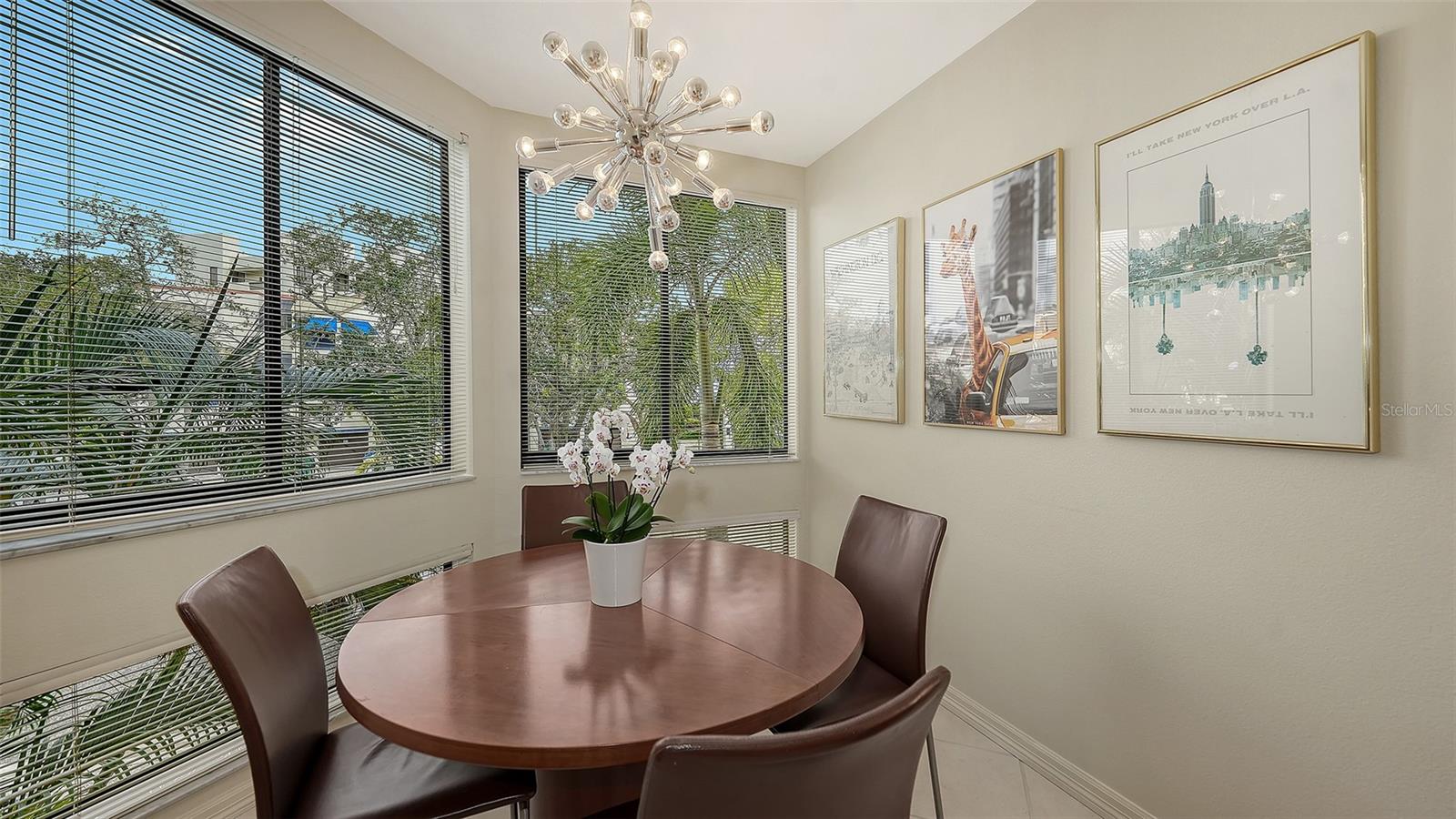 Image 15 of 52 For 1916 Harbourside Drive 803