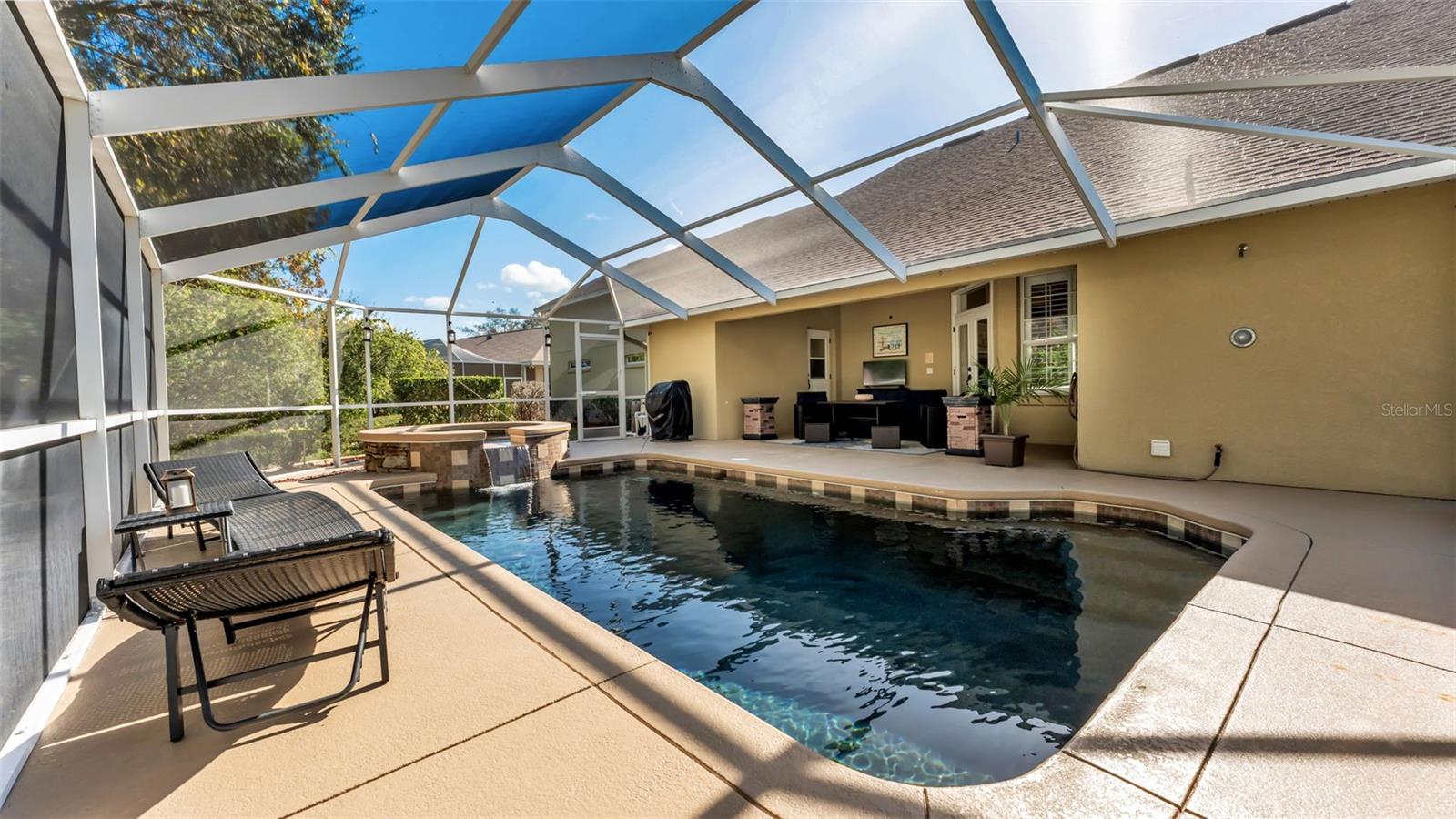 Image 33 of 50 For 1558 Yorkshire Trail