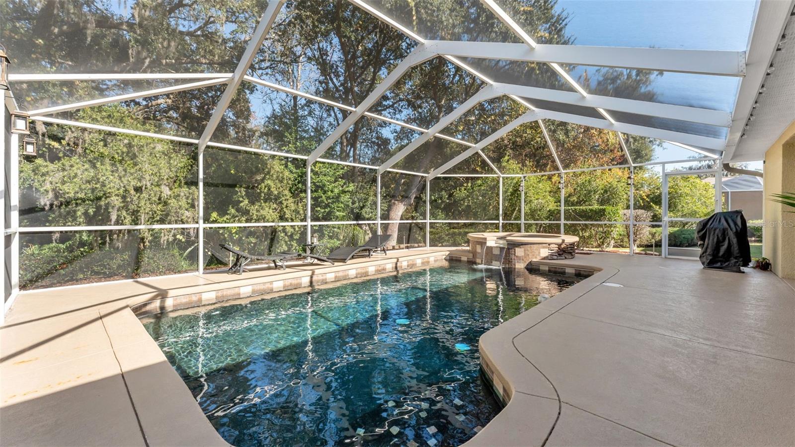 Image 34 of 50 For 1558 Yorkshire Trail