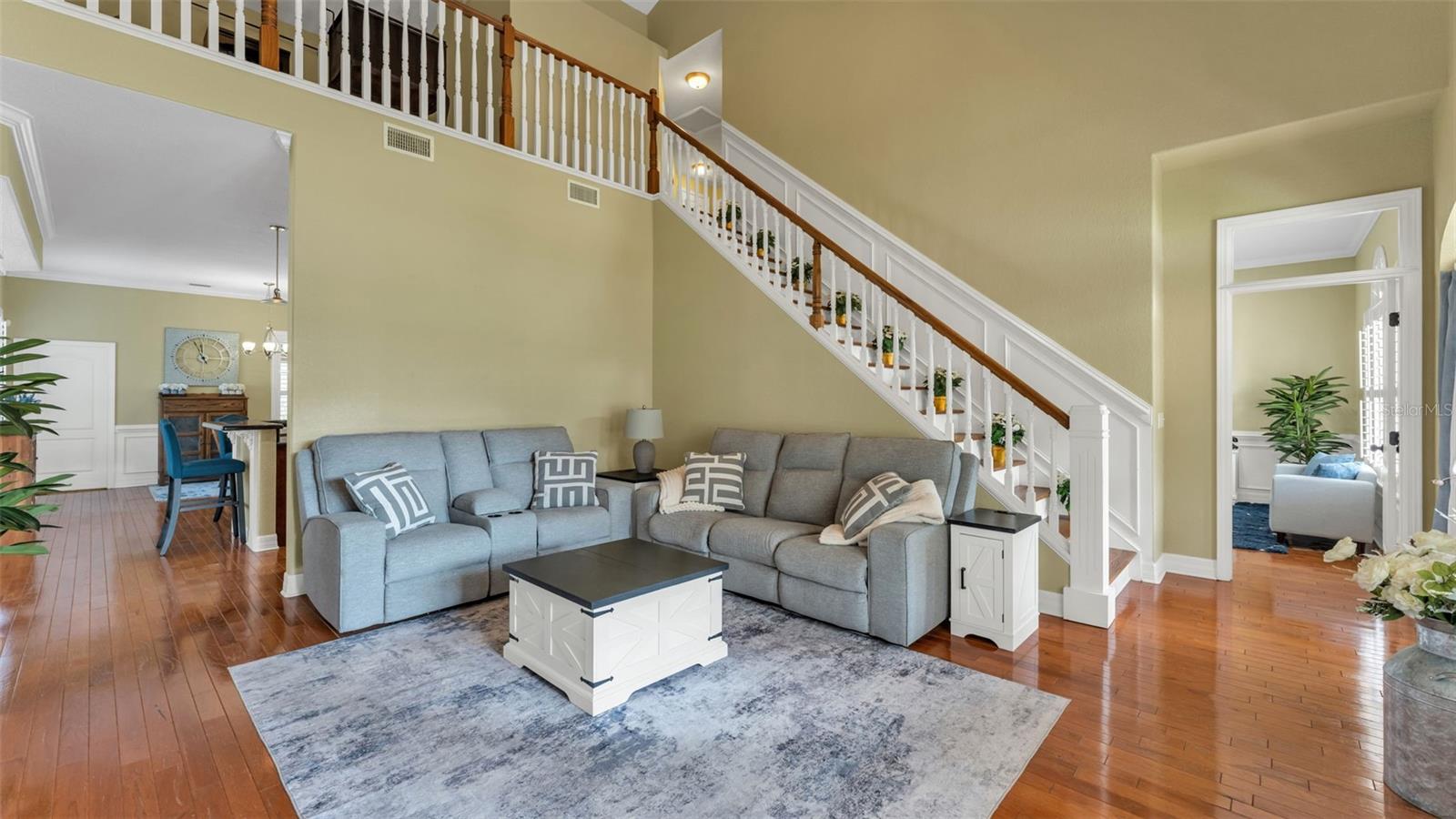 Image 5 of 50 For 1558 Yorkshire Trail