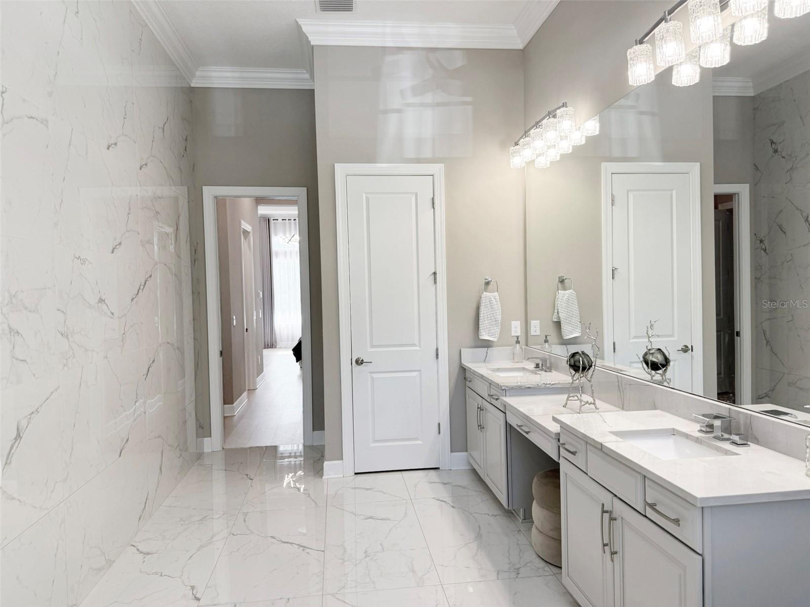 Image 42 of 100 For 5305 Brookgrove Drive