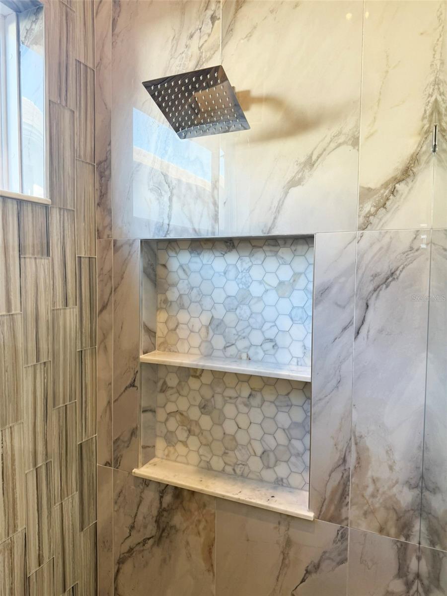 Image 52 of 100 For 5305 Brookgrove Drive