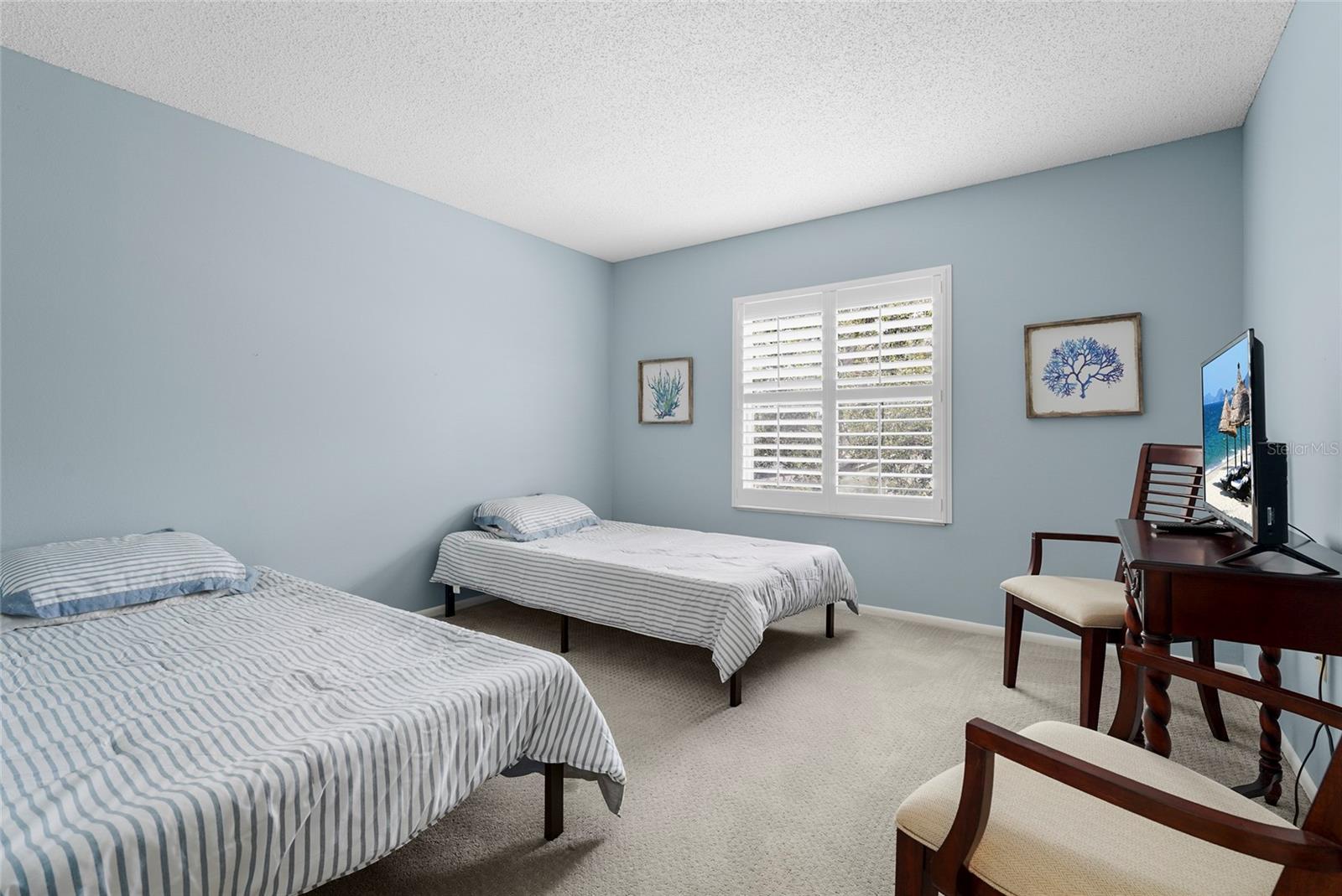 Image 20 of 42 For 4096 Center Pointe Place 20b