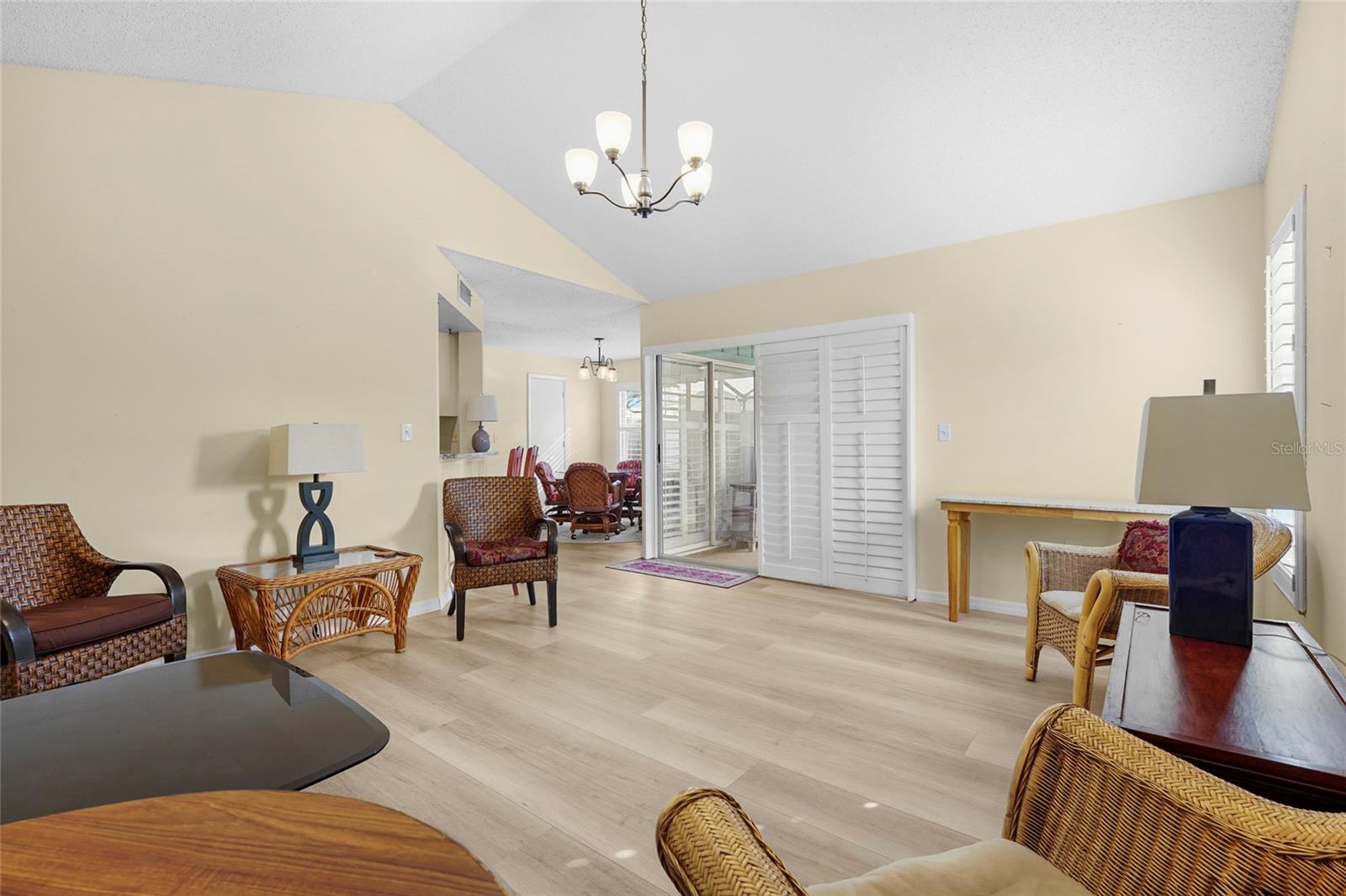 Image 5 of 42 For 4096 Center Pointe Place 20b