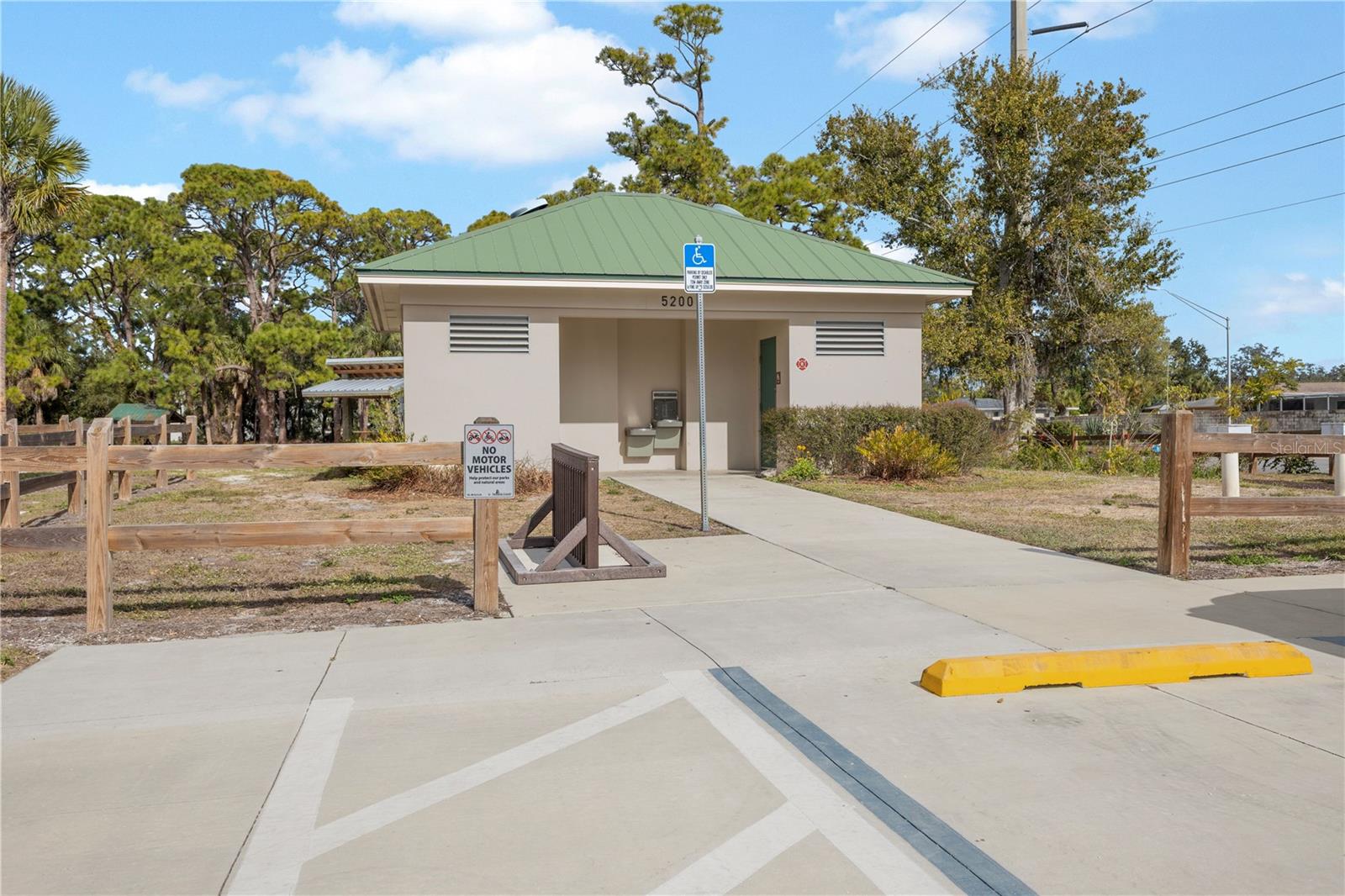 Image 72 of 80 For 5311 Nathaniel Place