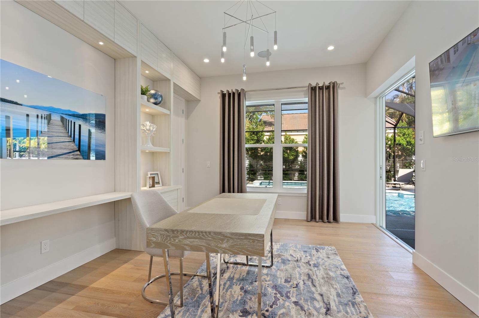 Image 21 of 61 For 5103 Windward Avenue