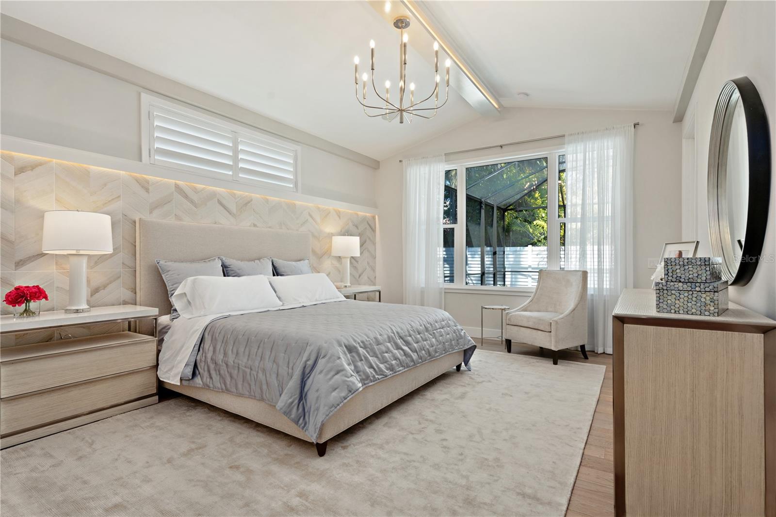 Image 22 of 61 For 5103 Windward Avenue