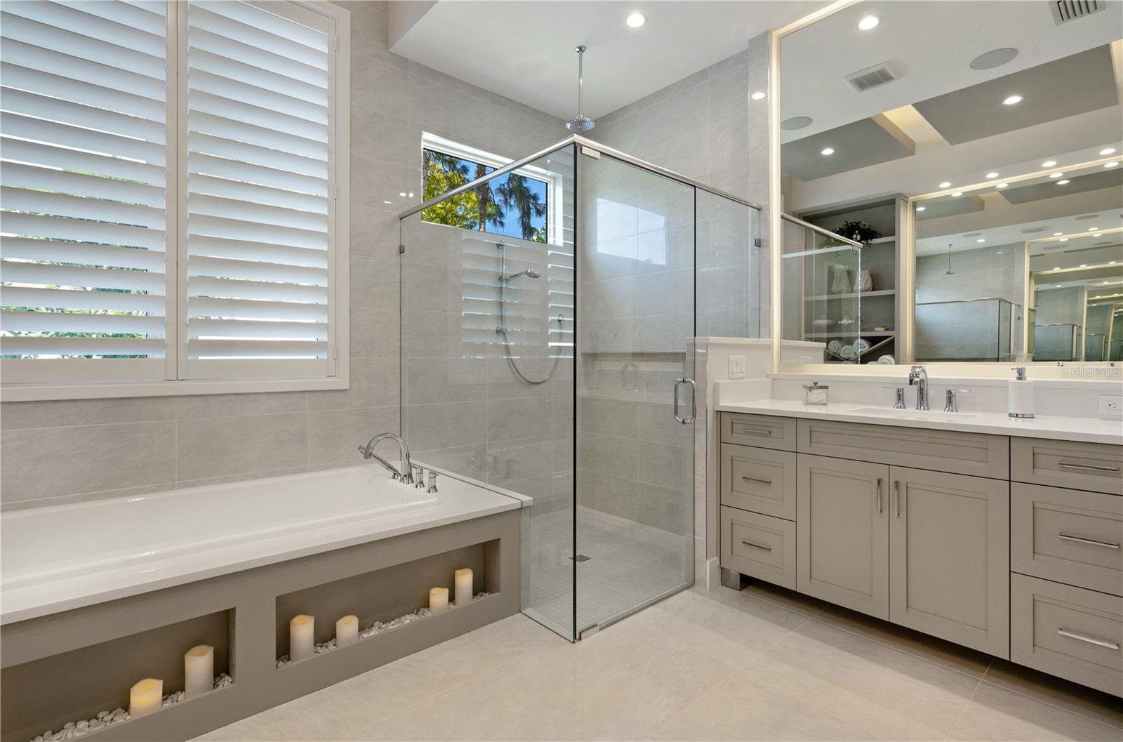 Image 26 of 61 For 5103 Windward Avenue