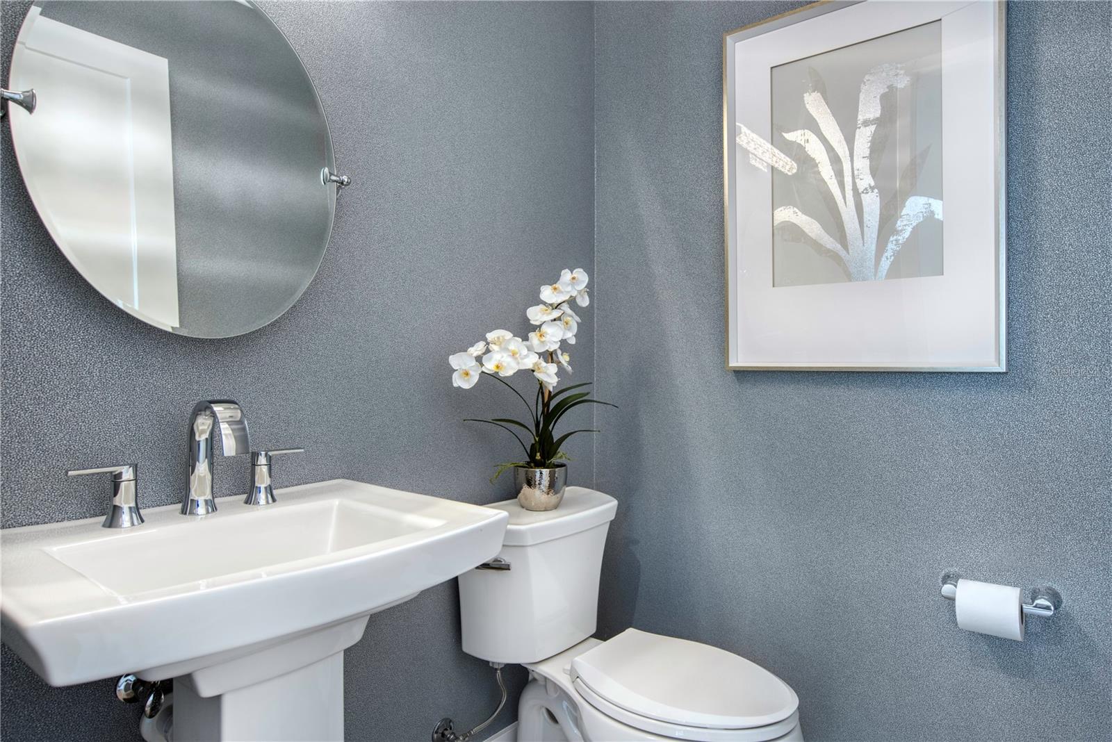 Image 34 of 61 For 5103 Windward Avenue