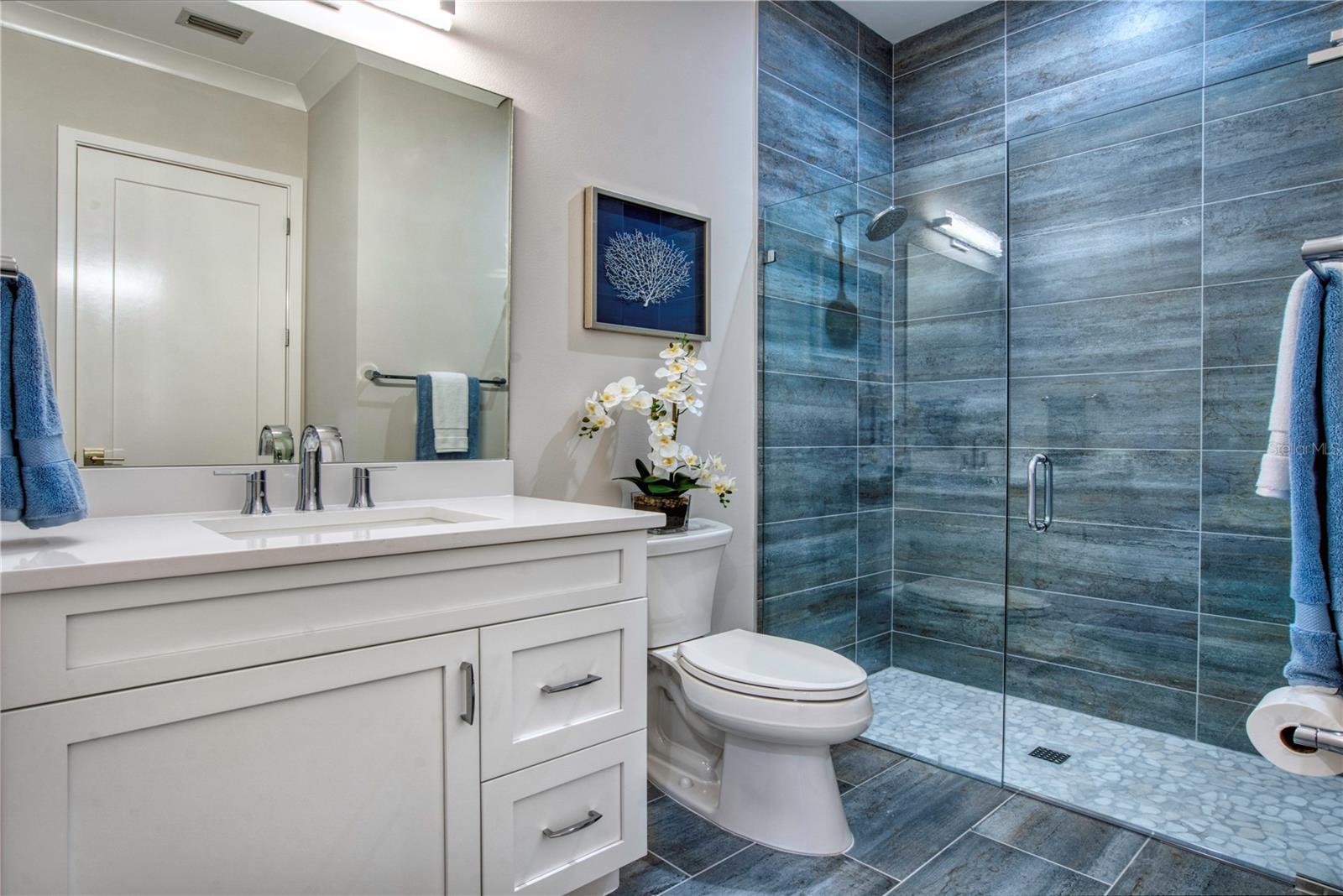 Image 36 of 61 For 5103 Windward Avenue