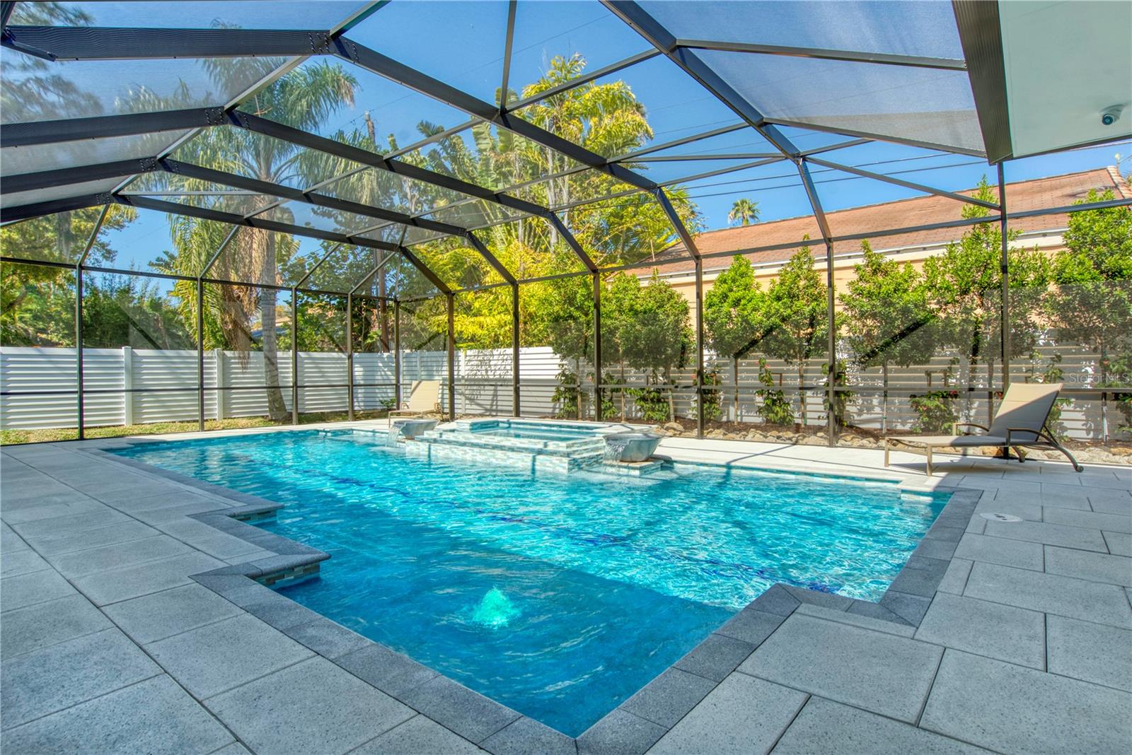 Image 39 of 61 For 5103 Windward Avenue