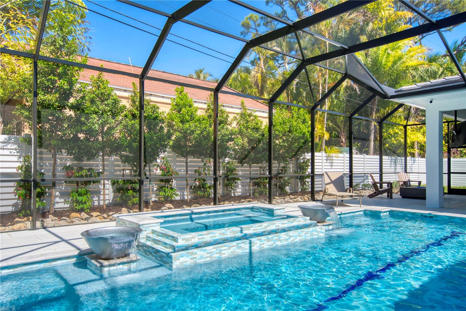 Image 42 of 61 For 5103 Windward Avenue